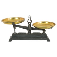 Antique Turn of the Century Cast Iron Belgian Scale