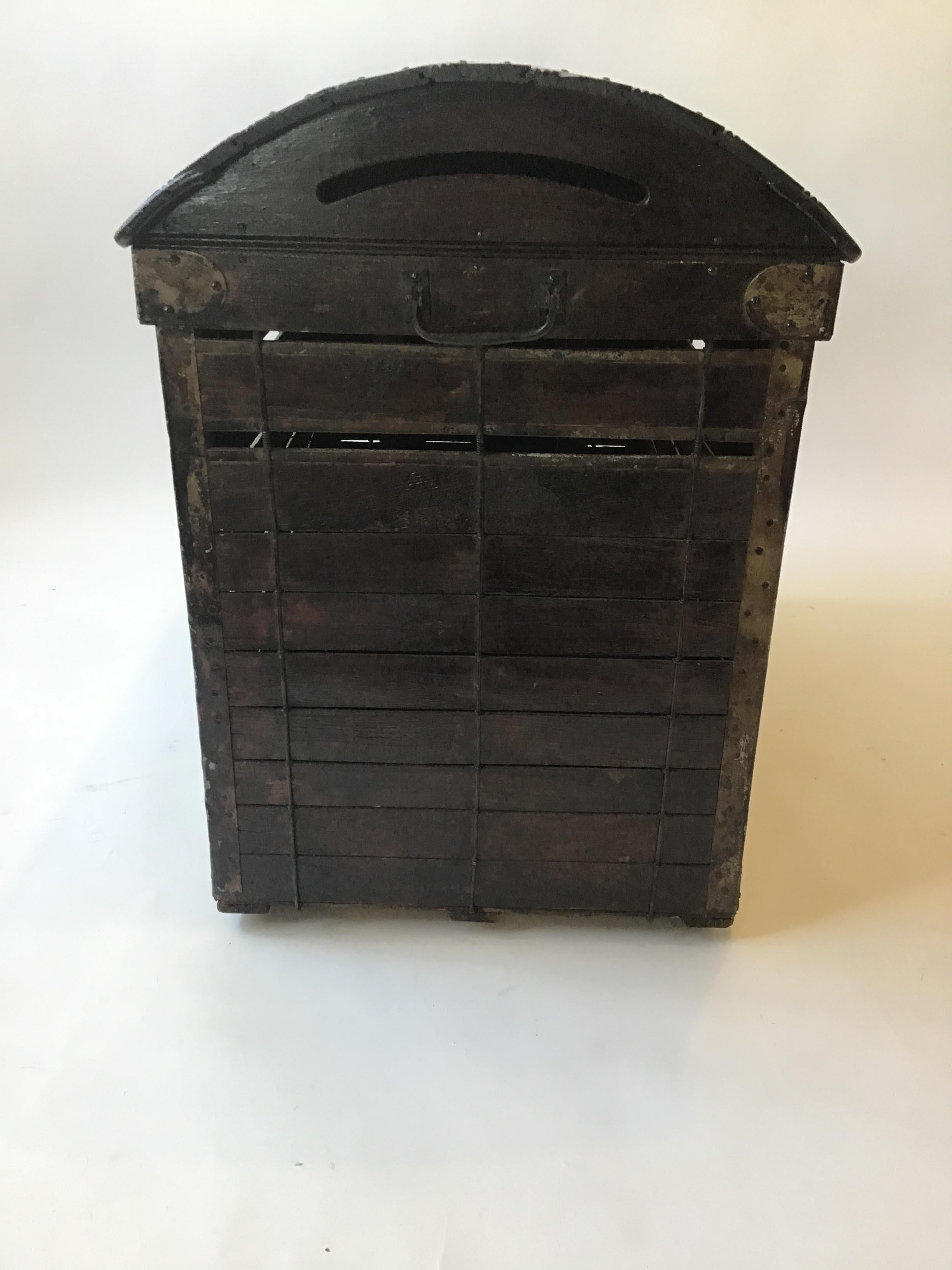 Turn of the Century Dog Crate For Sale 1