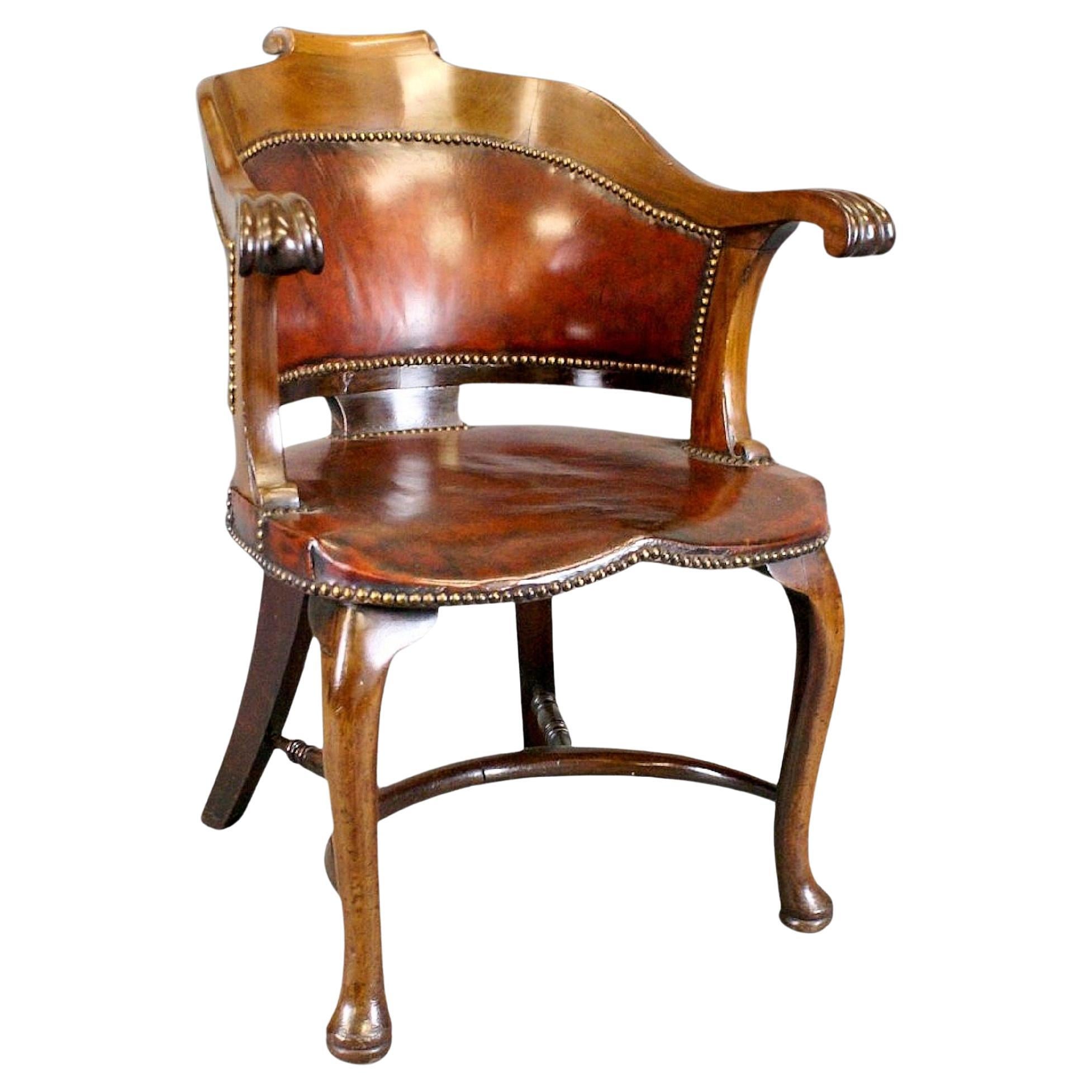 Turn of the Century English Leather and Walnut Armchair For Sale