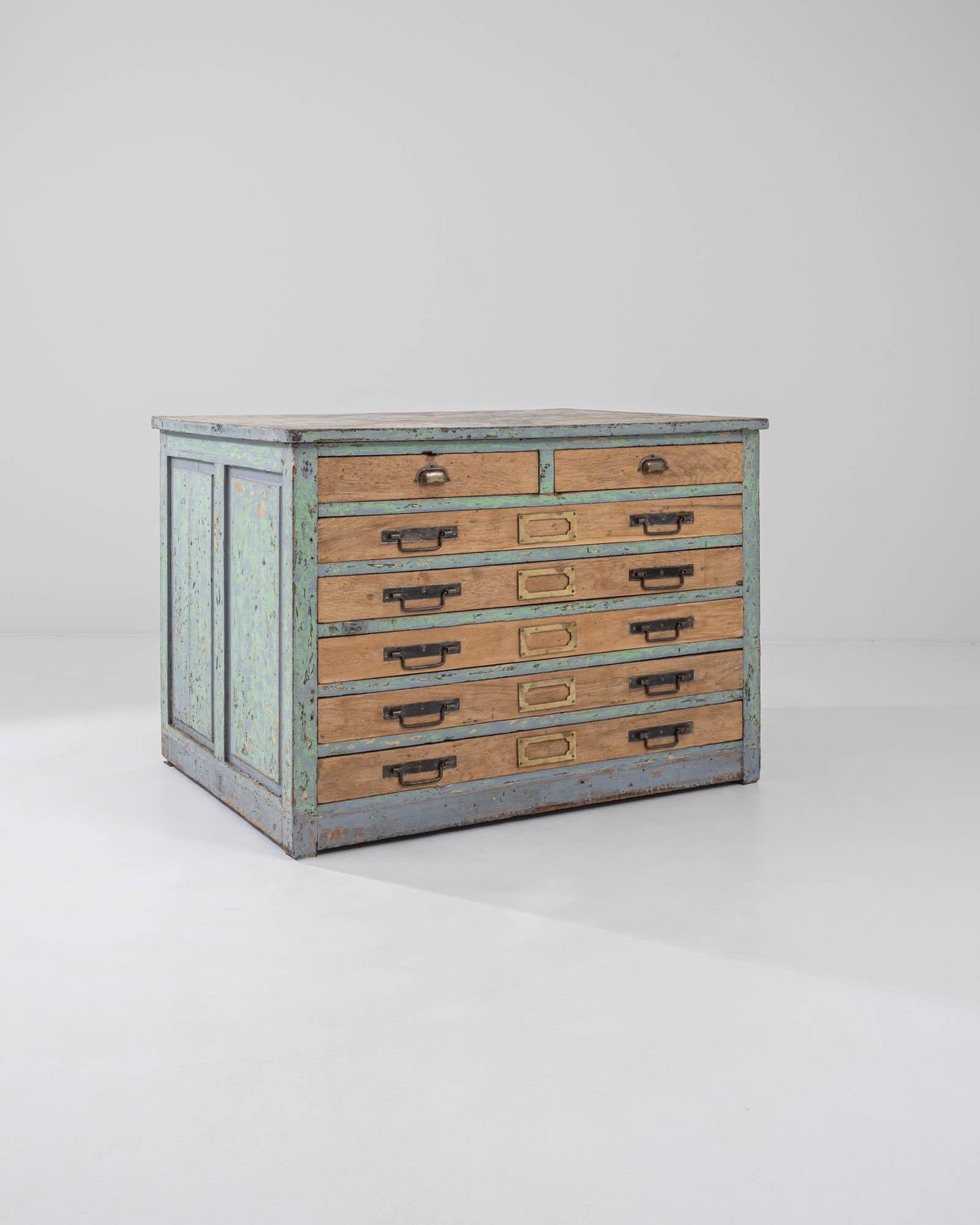 Turn of the Century French Flat File Drawer Chest For Sale 2