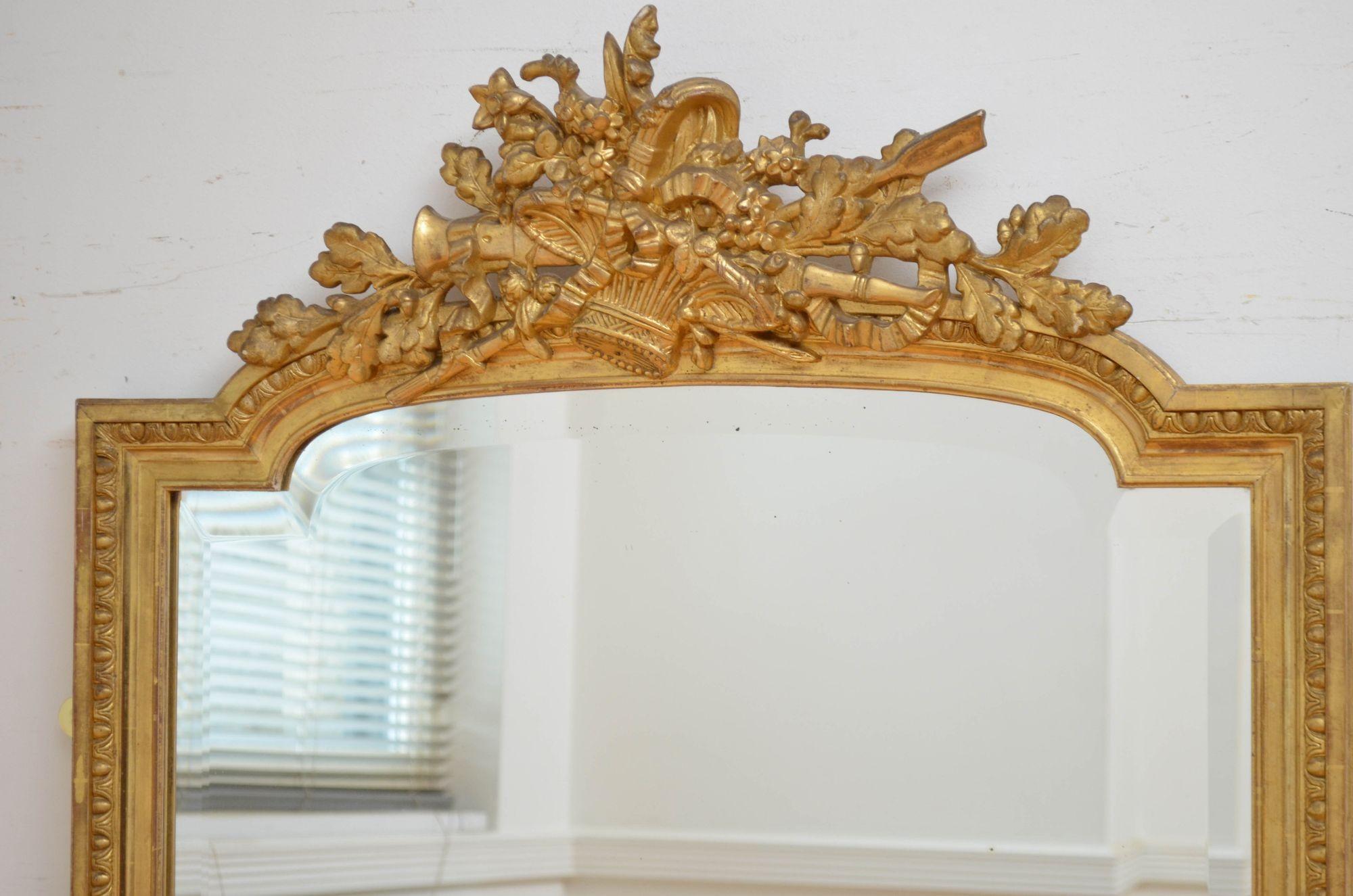 Specchio di fine secolo in legno dorato francese H147cm in vendita 4