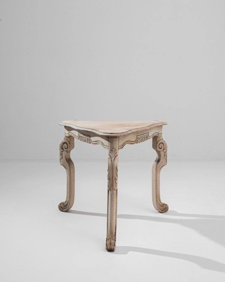 Turn of the Century French Oak Triangle Side Table For Sale at 1stDibs