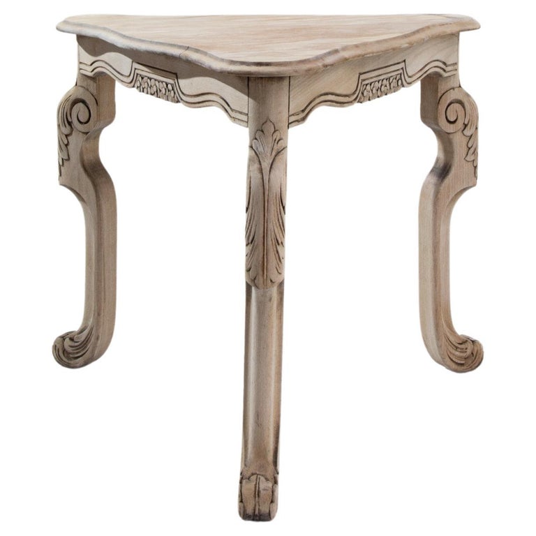 Turn of the Century French Oak Triangle Side Table For Sale at 1stDibs