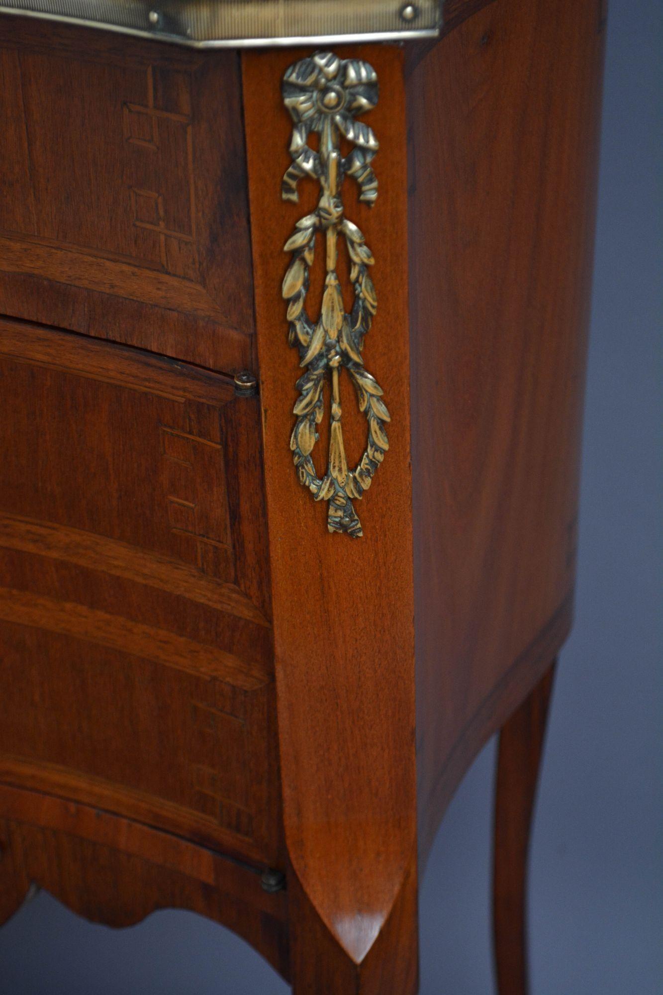 Turn of the Century French Shaped Table in Walnut For Sale 9