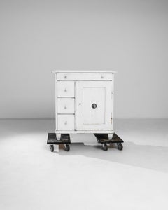 Buffet en bois français du début du siècle dernier