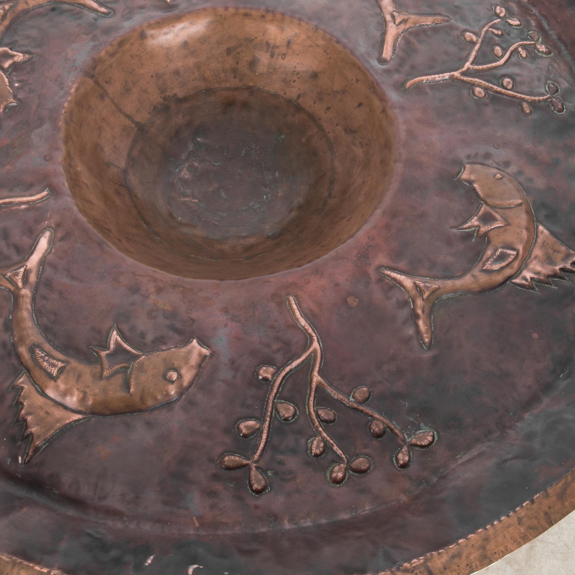 Turn of the Century Indian Copper Tray Table In Good Condition In High Point, NC