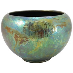 Turn of the Century Jugendstil Zsolnay Ceramic Iridescent Eosin Glazed Cachepot