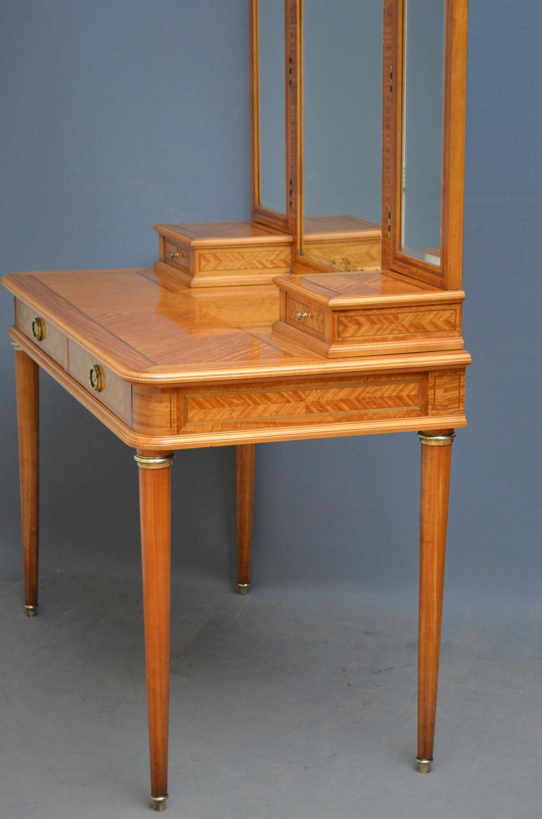 Turn of the Century Satinwood Dressing Table 6