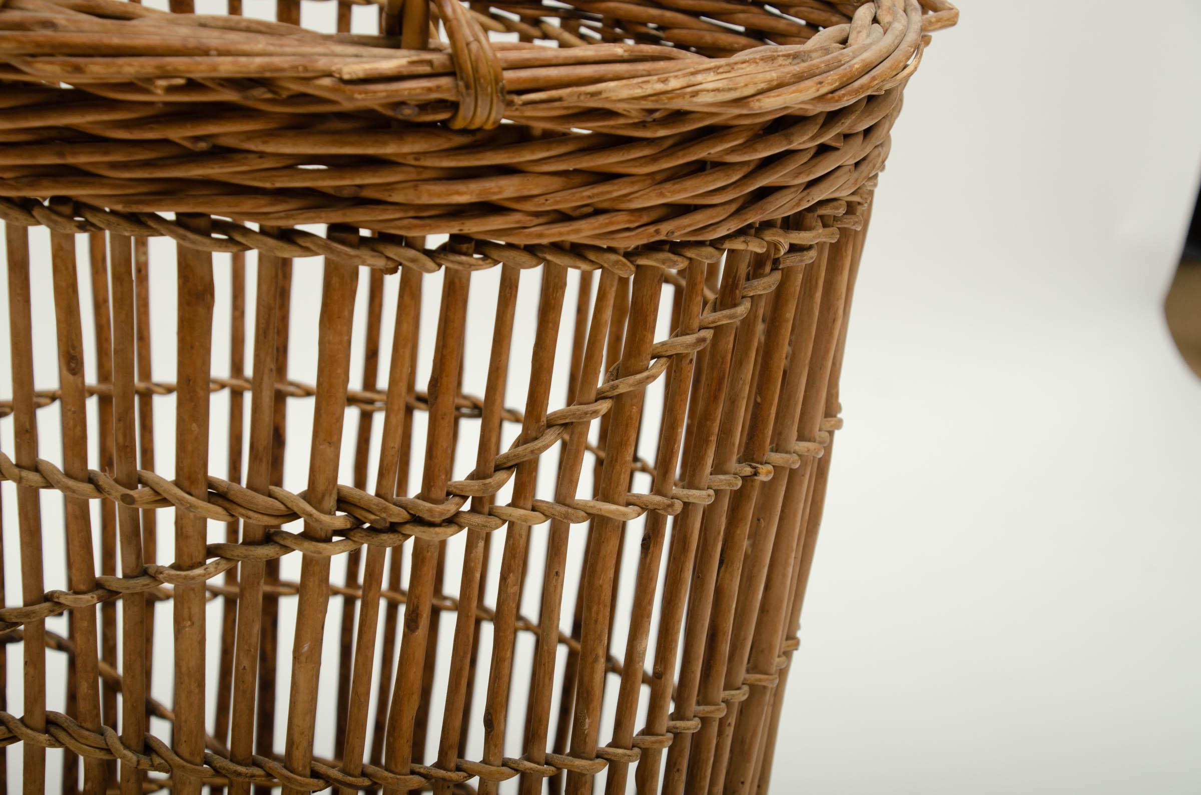 Turn of the Century Wicker Basket, Burgundy, circa 1900 For Sale 2