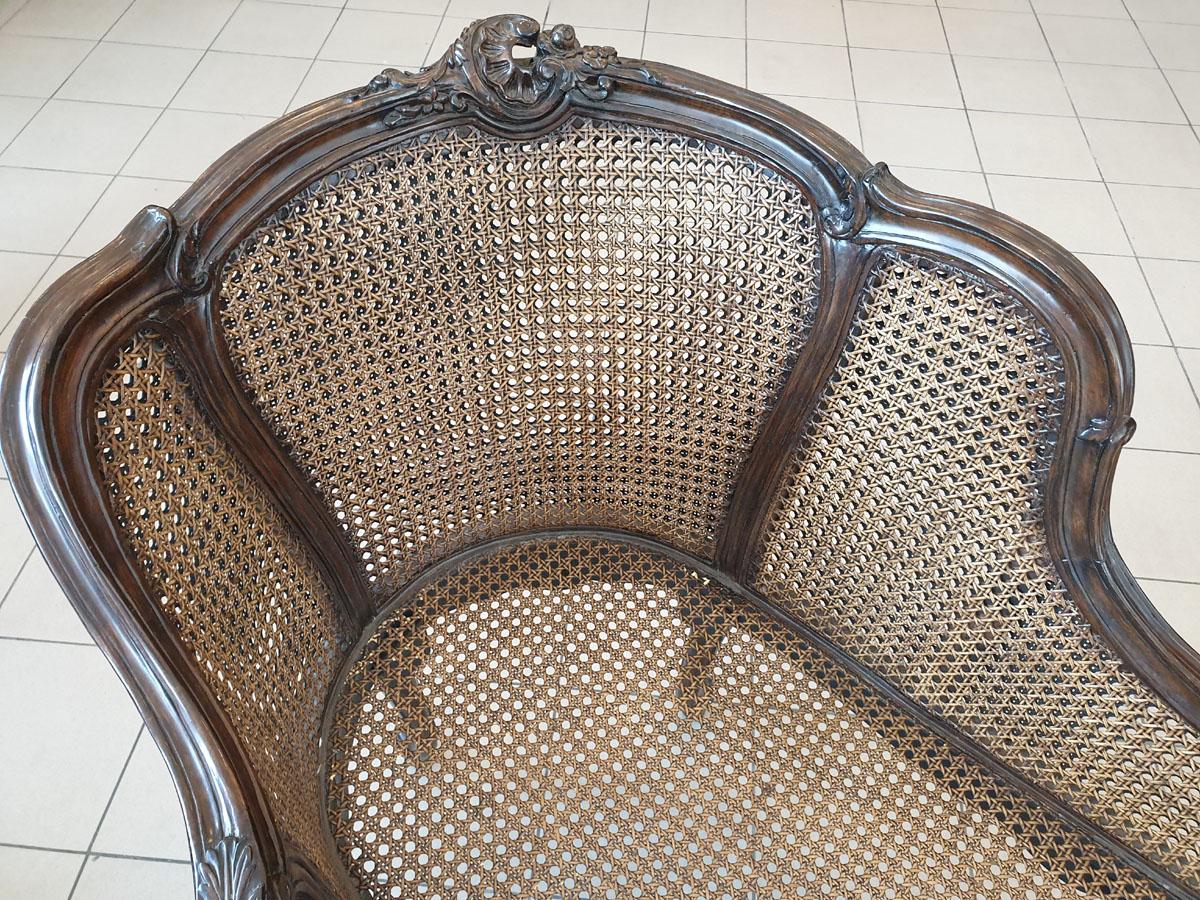 Turn of the 19th-20th Century Dark Wood Chaise Lounge Finished with Rattan For Sale 1