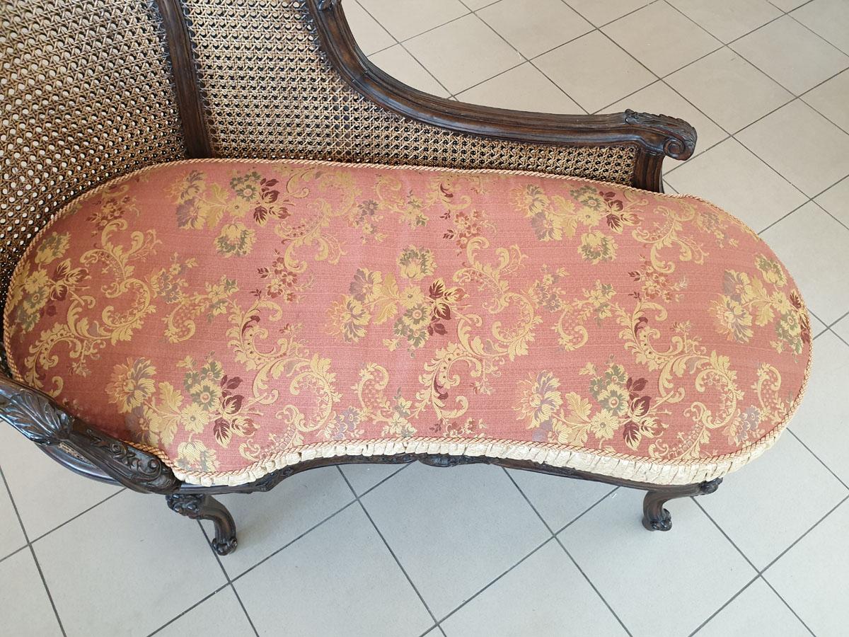 Turn of the 19th-20th Century Dark Wood Chaise Lounge Finished with Rattan For Sale 3