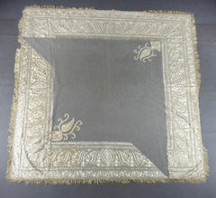 Turn-over shawl in Silk embroidered on Cotton Net - Circa 1840