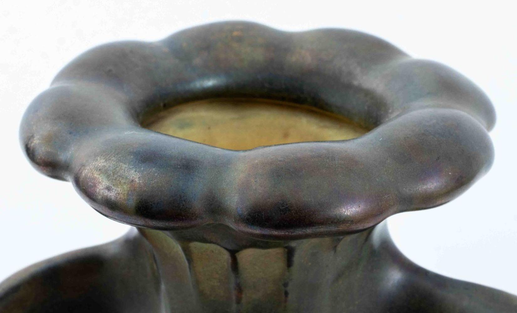 Autrichien Vase en poterie d'art Amphora de Turn-Teplitz, vers 1900 en vente