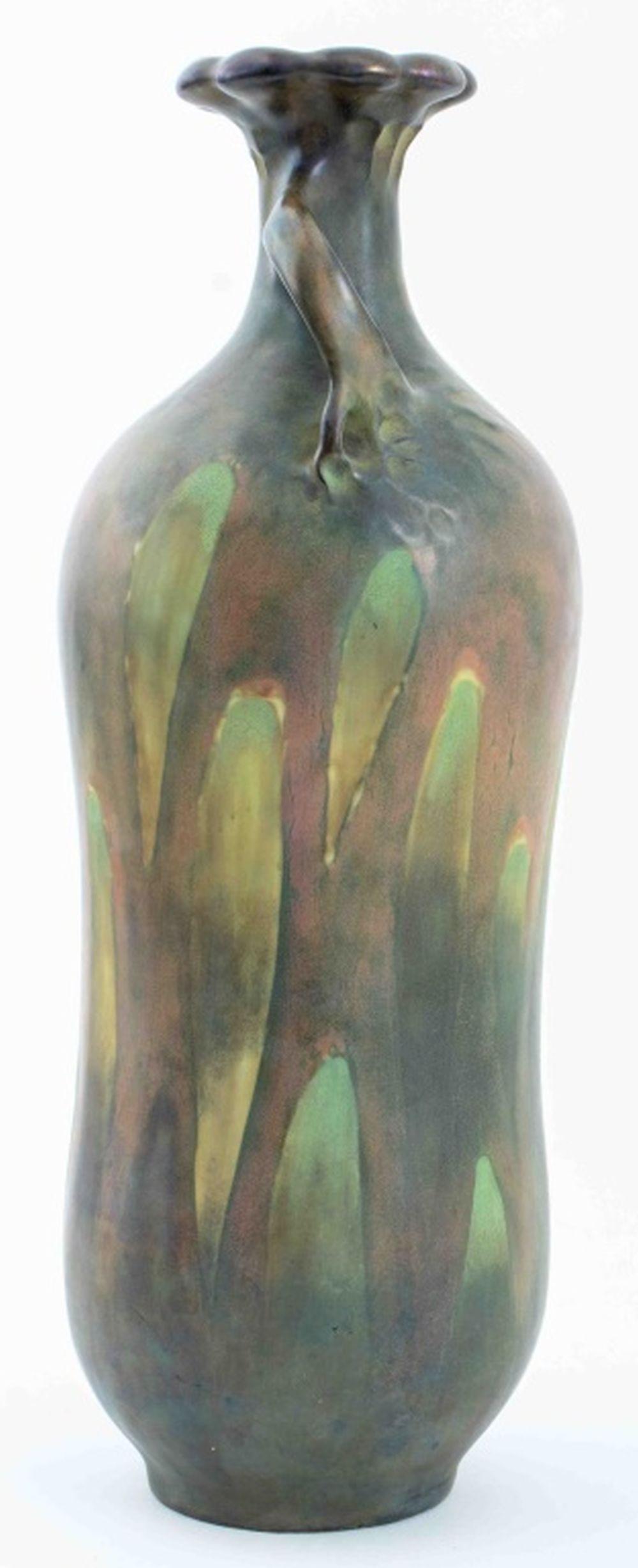 Vase en poterie d'art Amphora de Turn-Teplitz, vers 1900 en vente 1