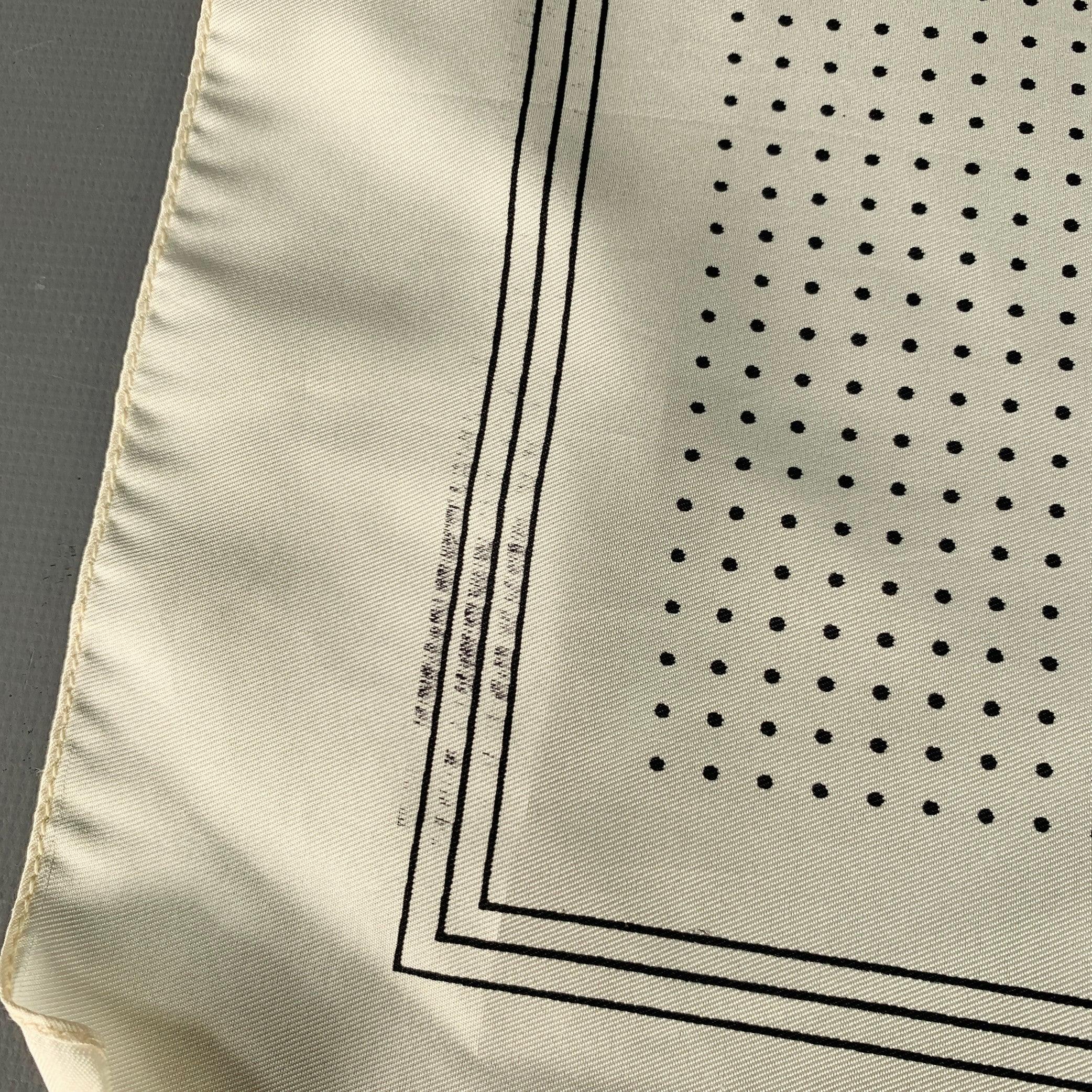 Uomo Turnbull & Asser Crema Crema e Nero Dot Dot Dot in Seta in vendita