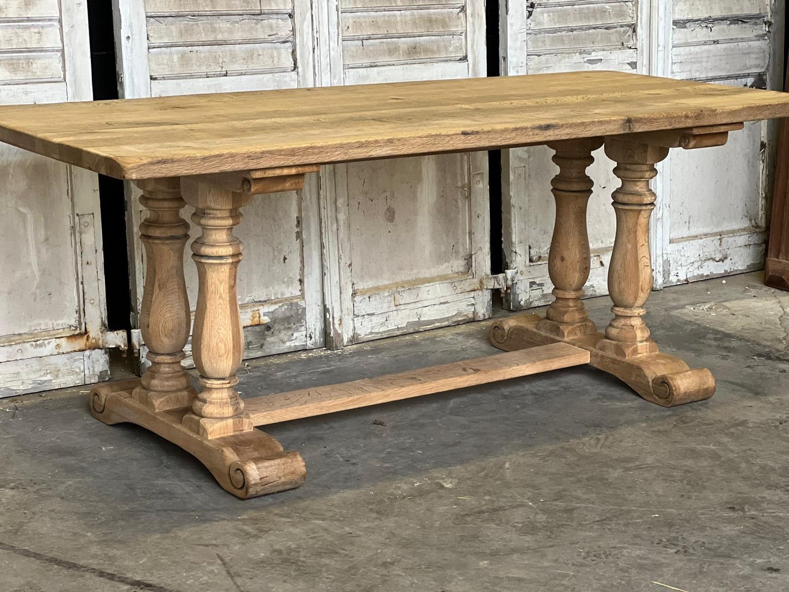 Turned Baluster Leg French Bleached Oak Farmhouse Dining Table  For Sale 7