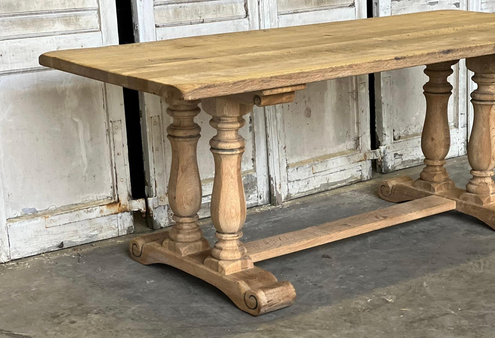 Turned Baluster Leg French Bleached Oak Farmhouse Dining Table  For Sale 10