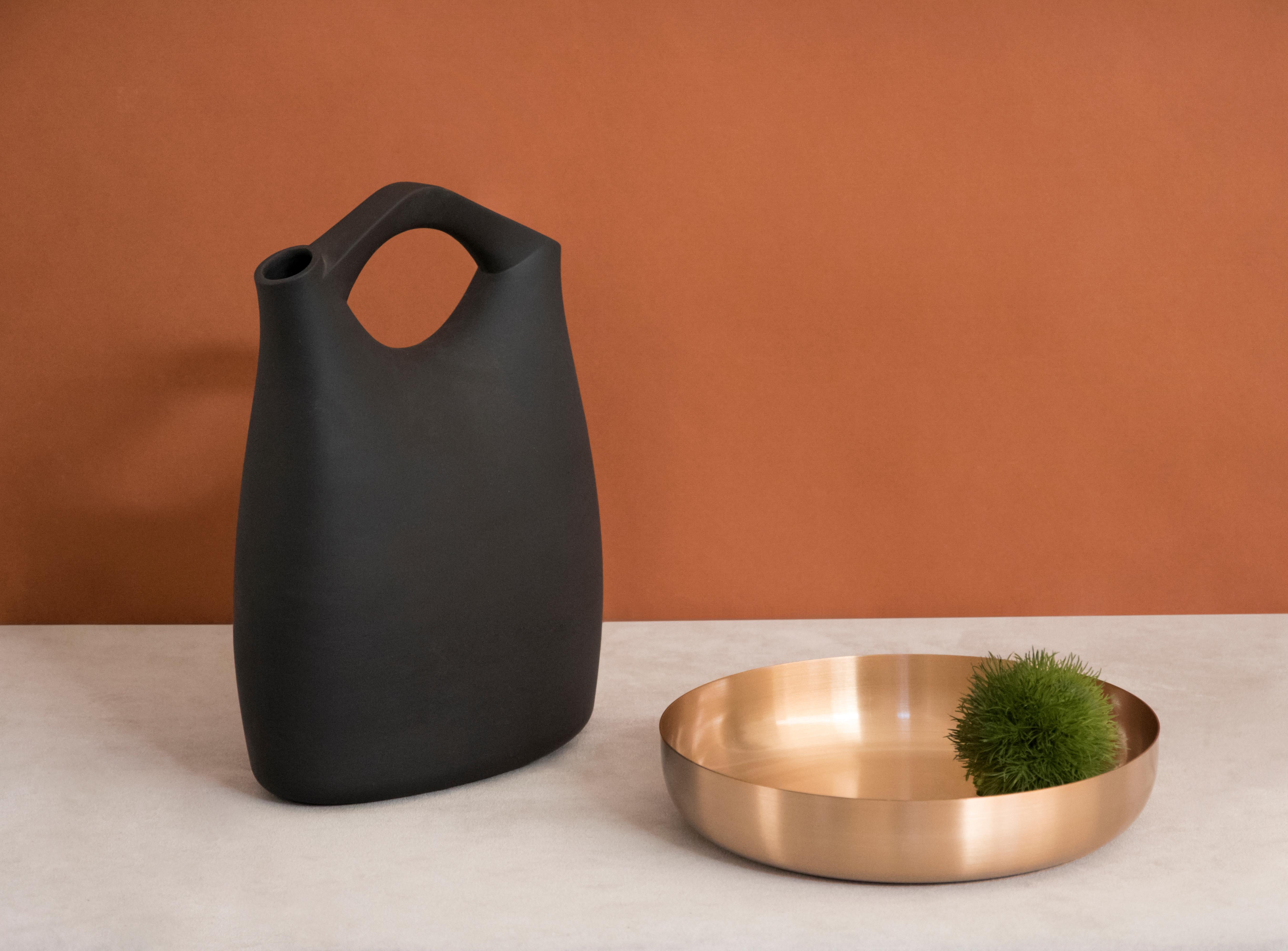 Italiano Ciotola Diogenèa in bronzo tornito di Studio A in vendita
