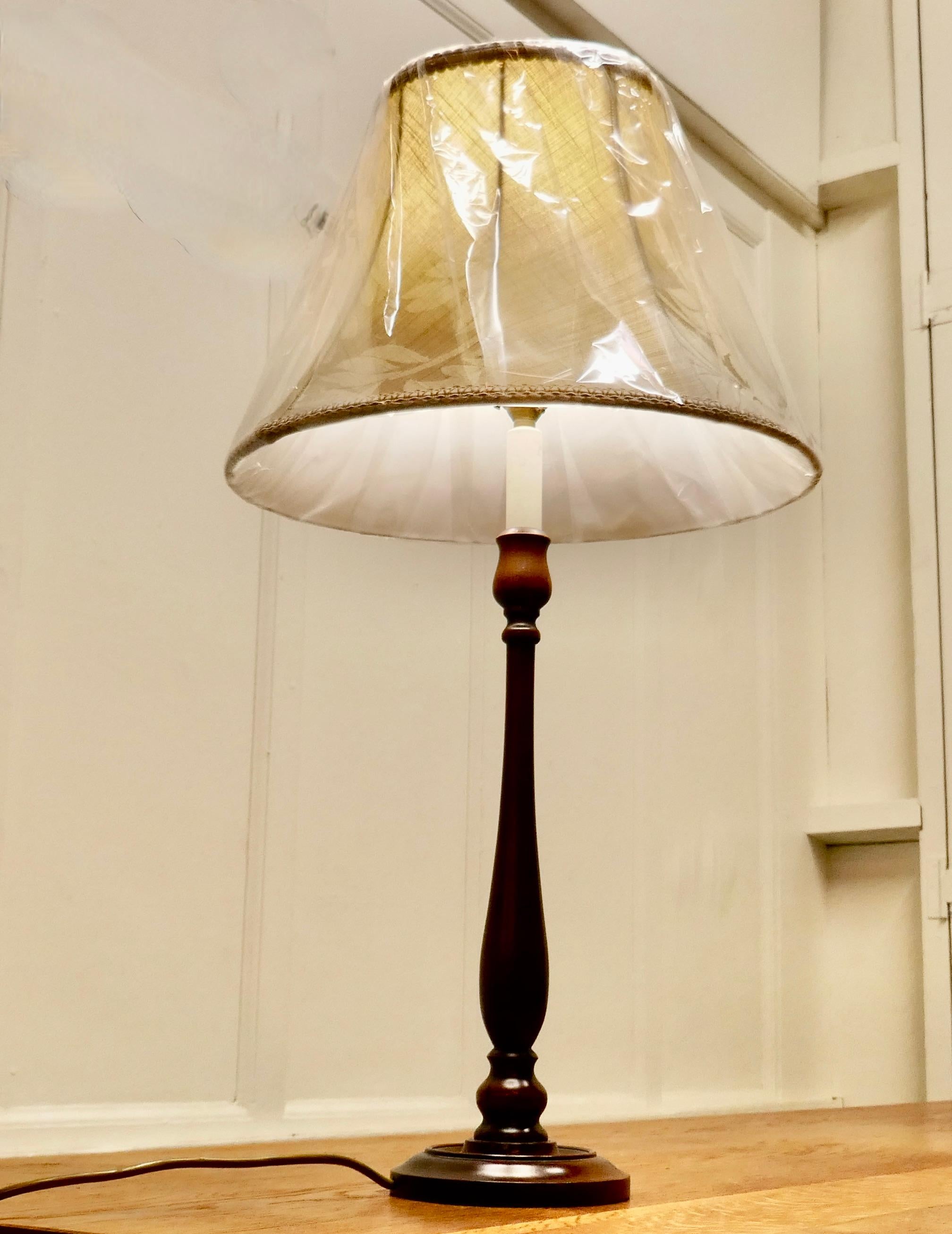 Adam Style Turned Mahogany Table Lamp For Sale