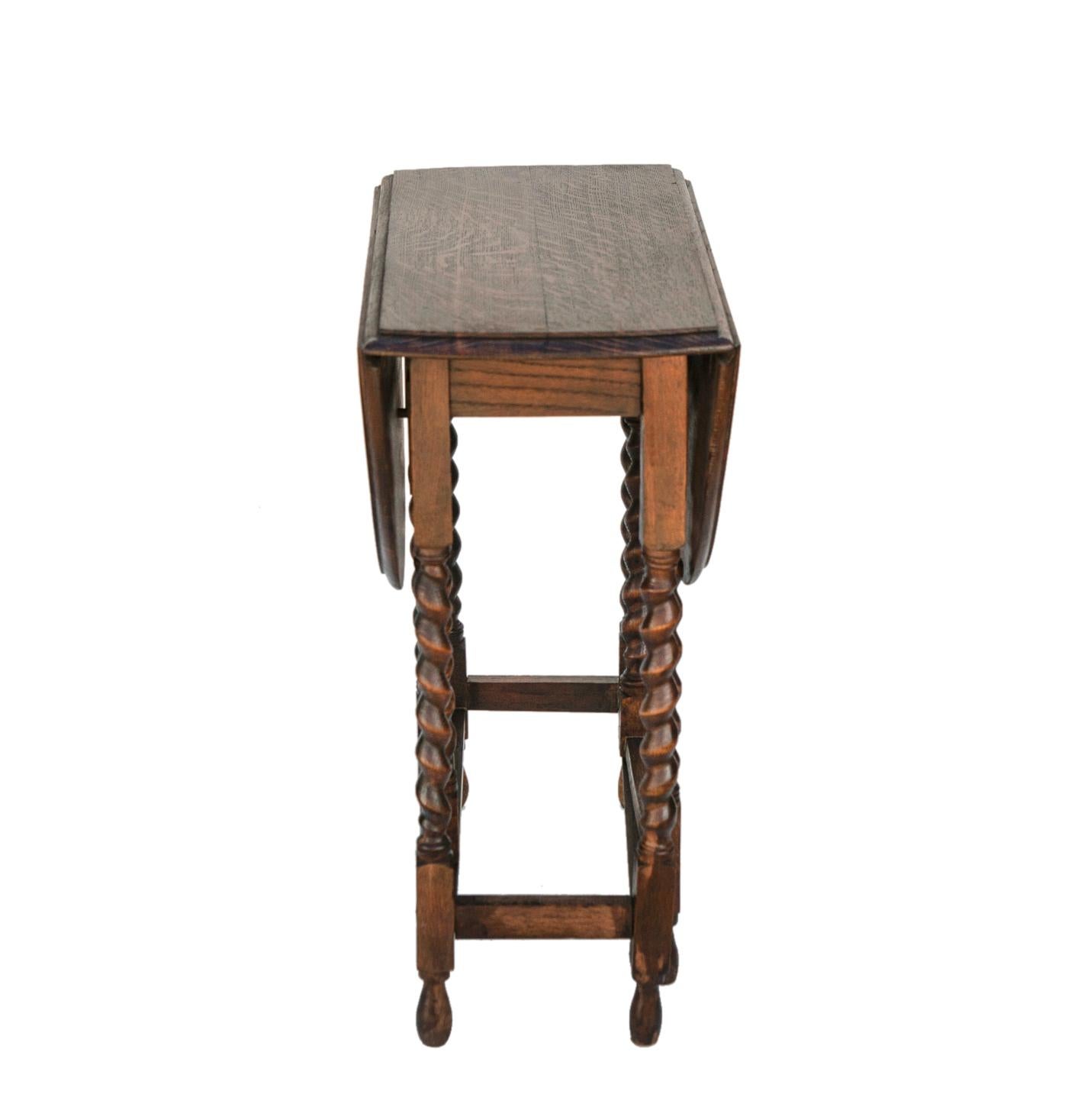 Turned Oak Barleycorn Drop Leaf Table 3