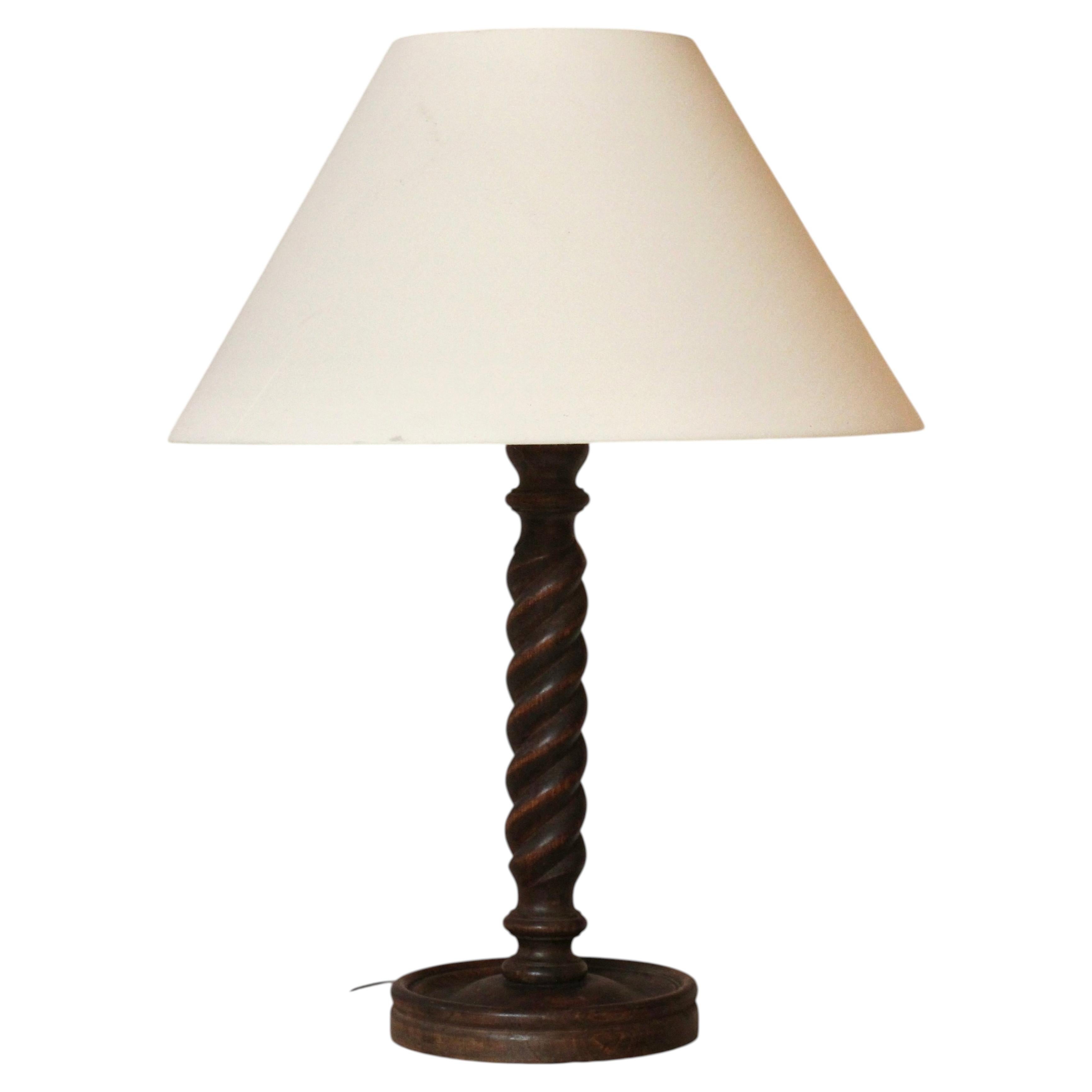 Turned oakWood Table Lamp in the Style of Charles Dudouyt – French Work, 1940s For Sale