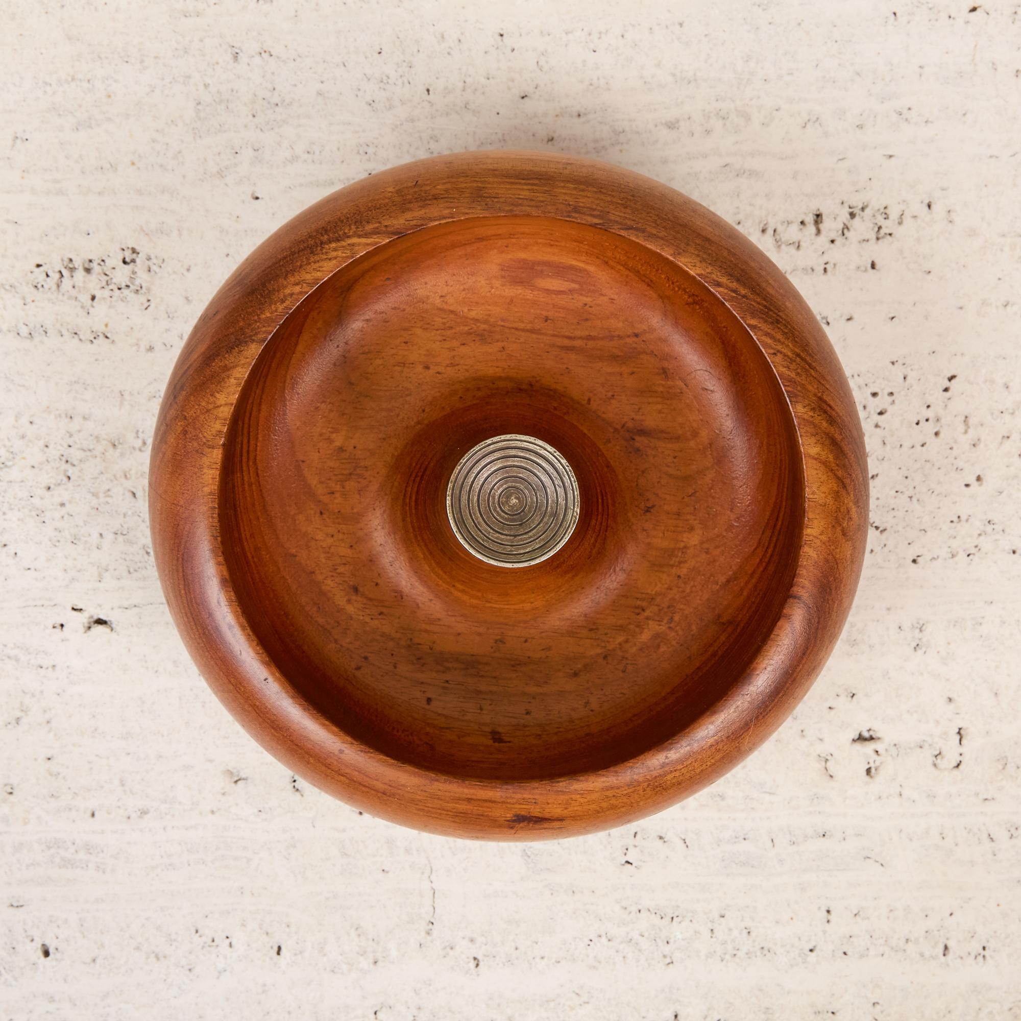 Turned Walnut and Brass Nut Bowl by Pelican of Australia In Excellent Condition In Los Angeles, CA