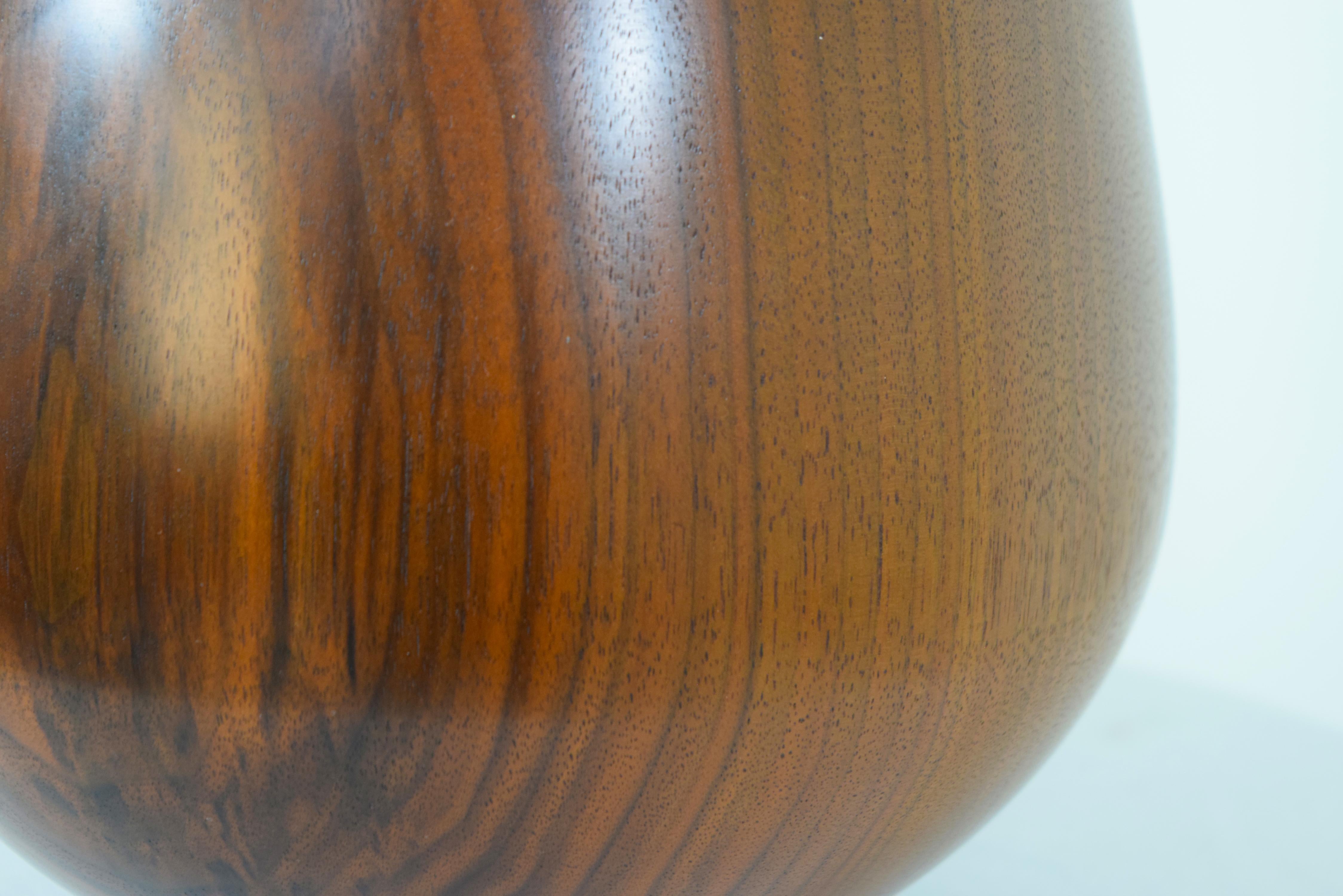 20th Century Turned Walnut Bowl by Rude Osolnik For Sale