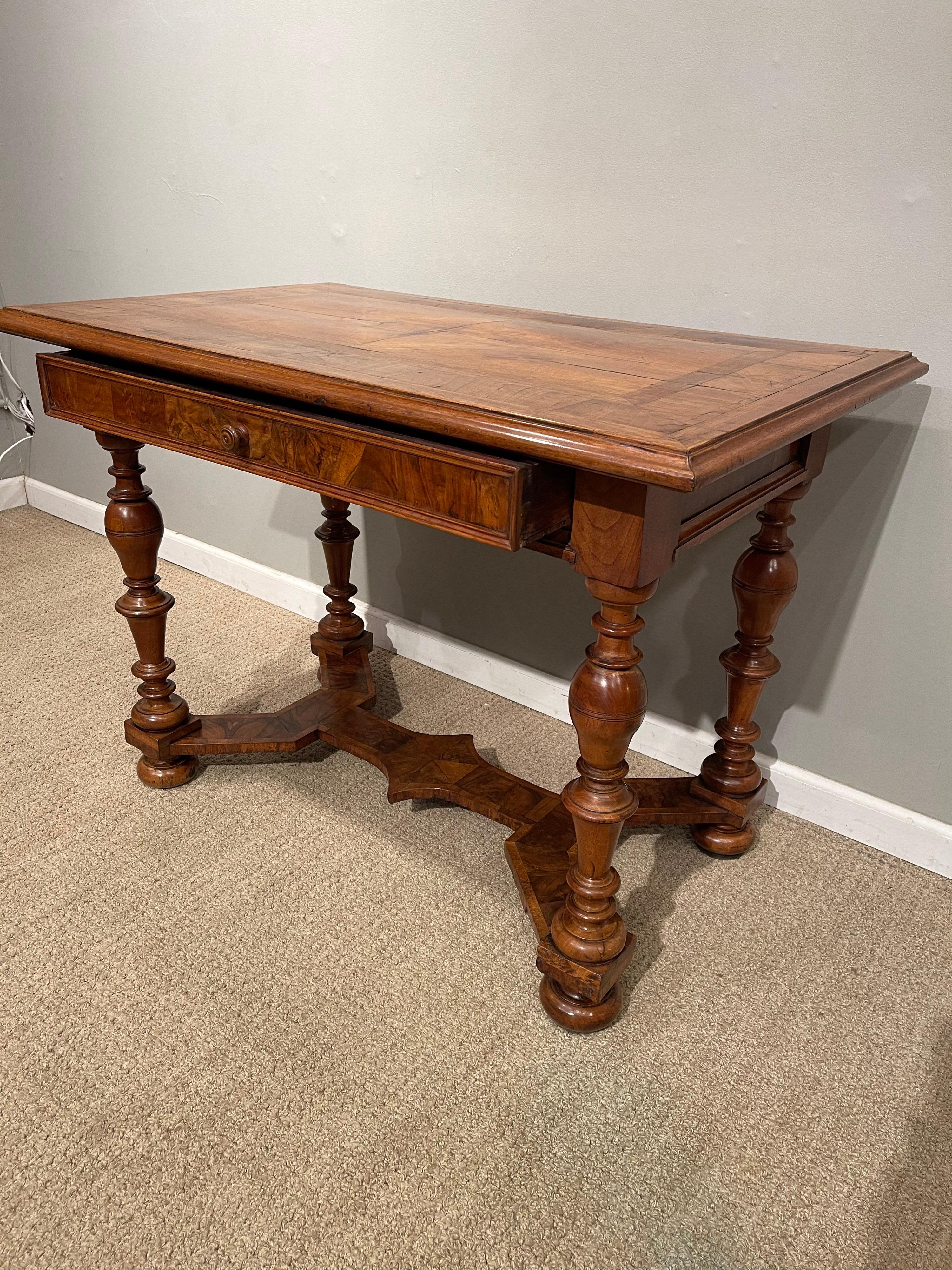 Turned Walnut Center Table, Late 17th Century 7