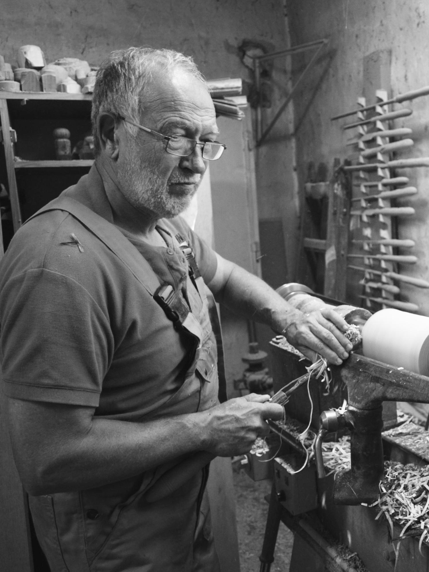 Turned-wood Bowl on Spheres Large For Sale 1