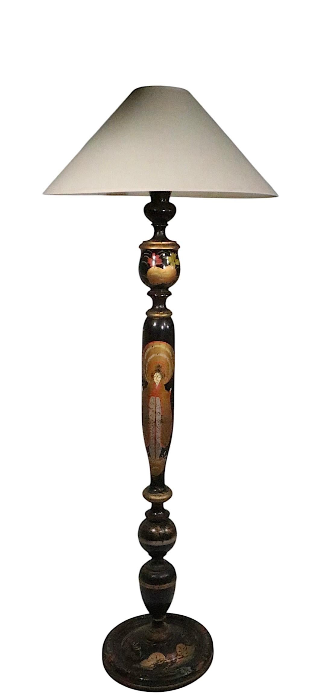Lámpara de pie Chinoiserie de madera torneada en venta 6