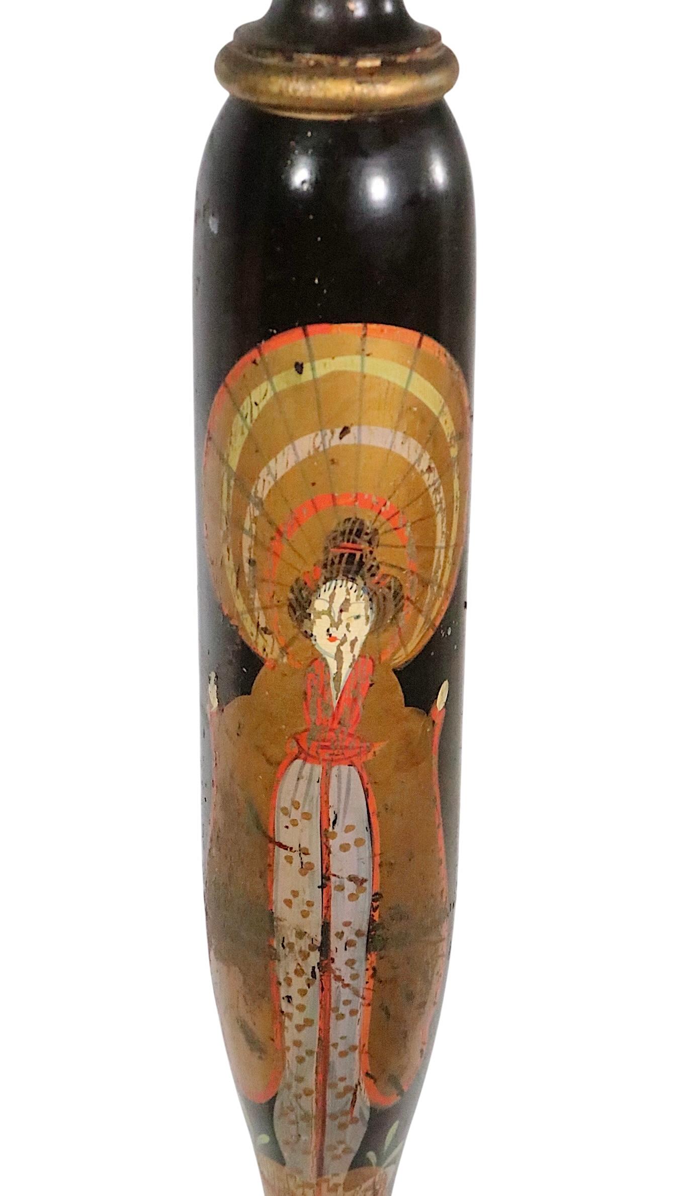 Lámpara de pie Chinoiserie de madera torneada Japonismo en venta