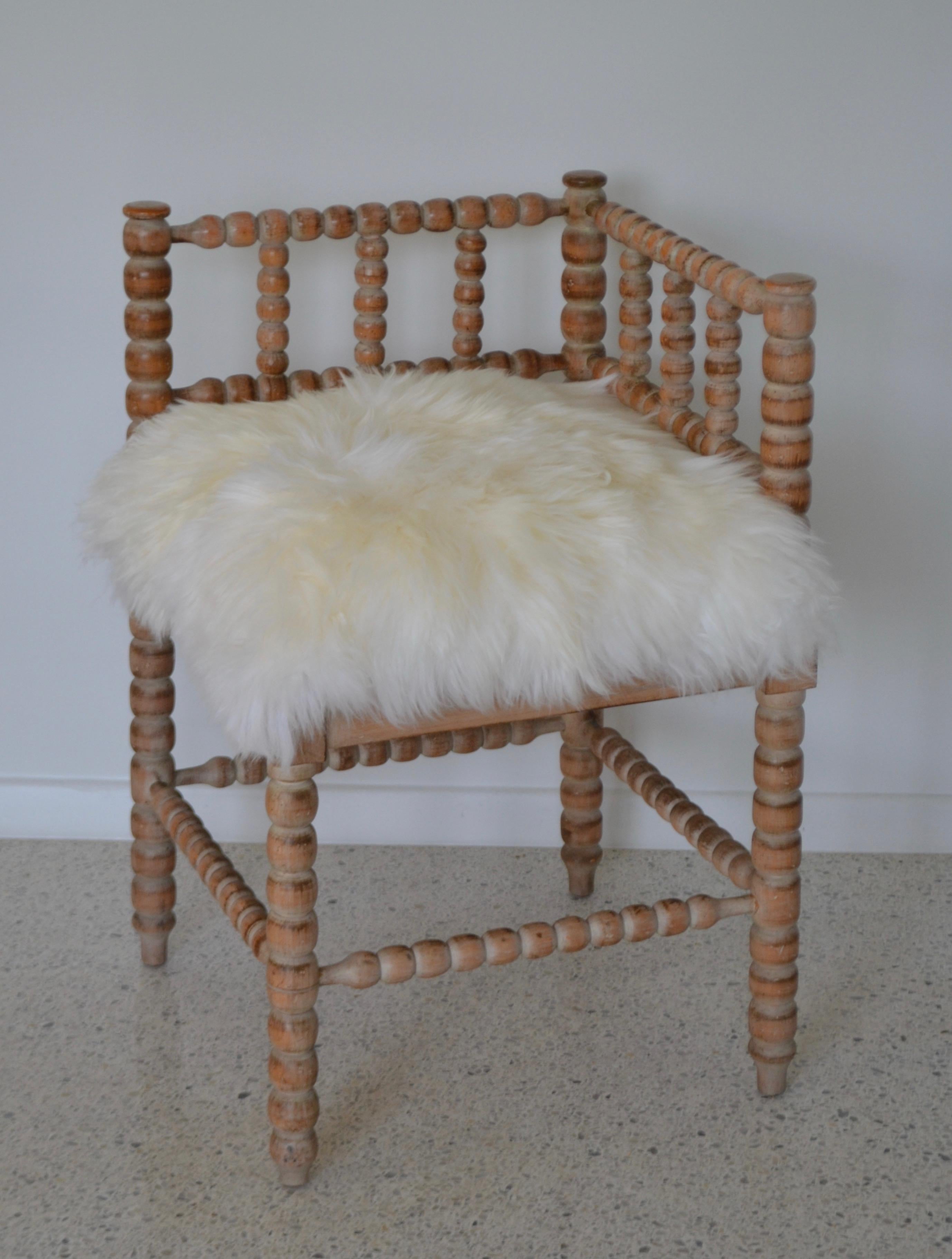 American Turned Wood Corner Chair For Sale