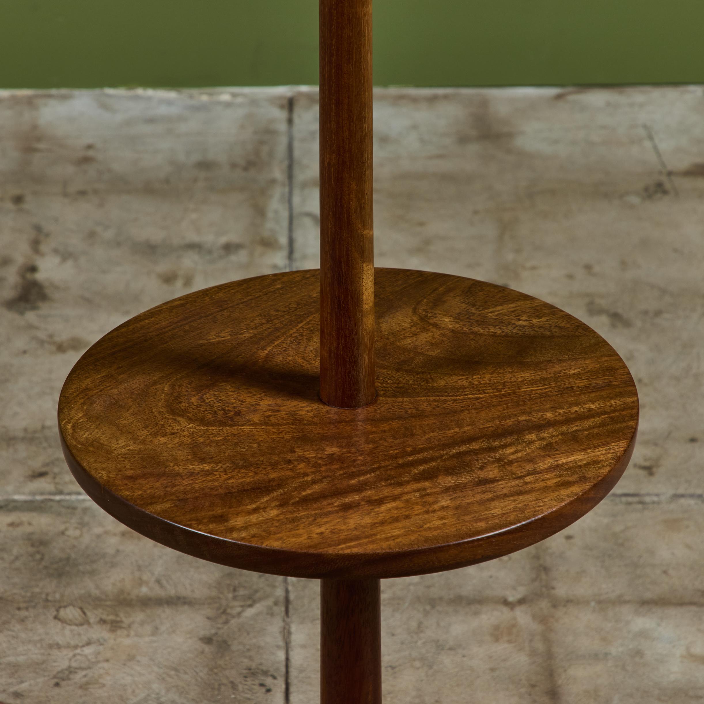 Lampadaire tourné avec table attachée en vente 3