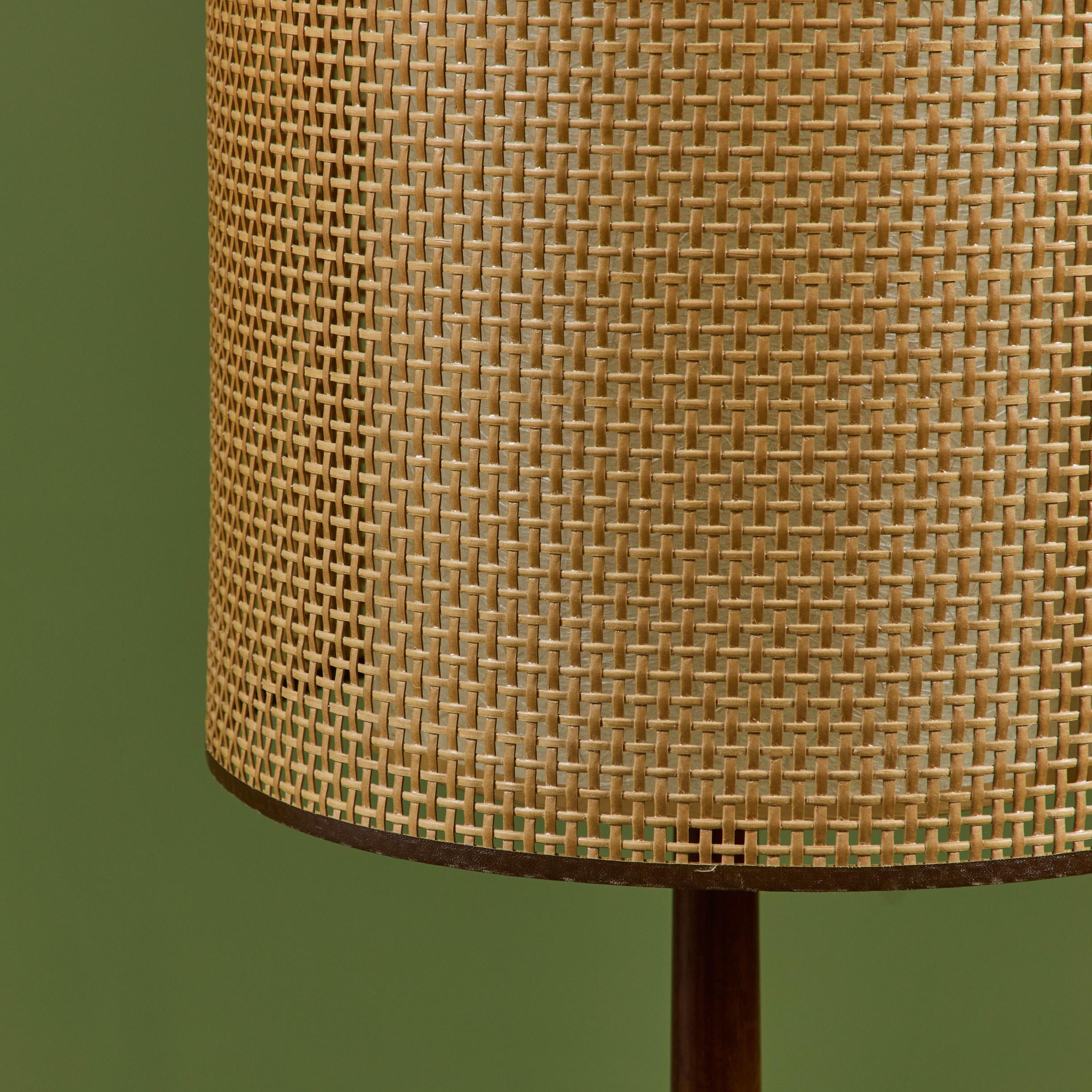 Lampadaire tourné avec table attachée en vente 5