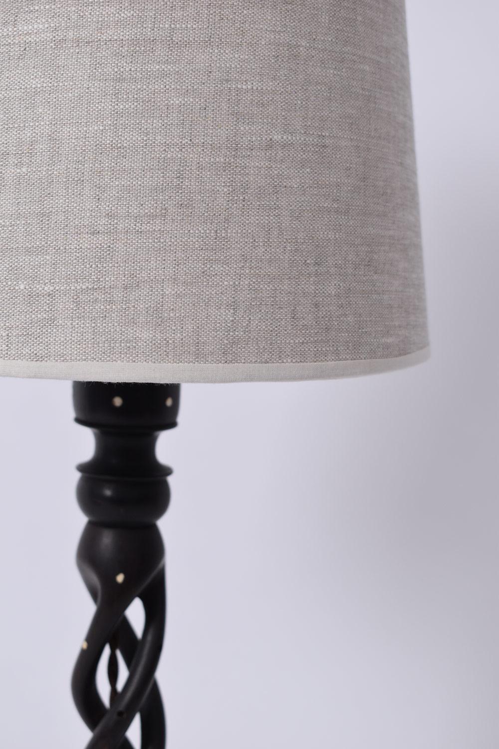 Turned wood twist lamp, 1960s. In Excellent Condition For Sale In Lisboa, PT