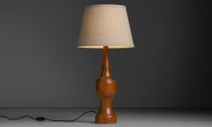 Gedrechselte Holzlampe, England um 1960