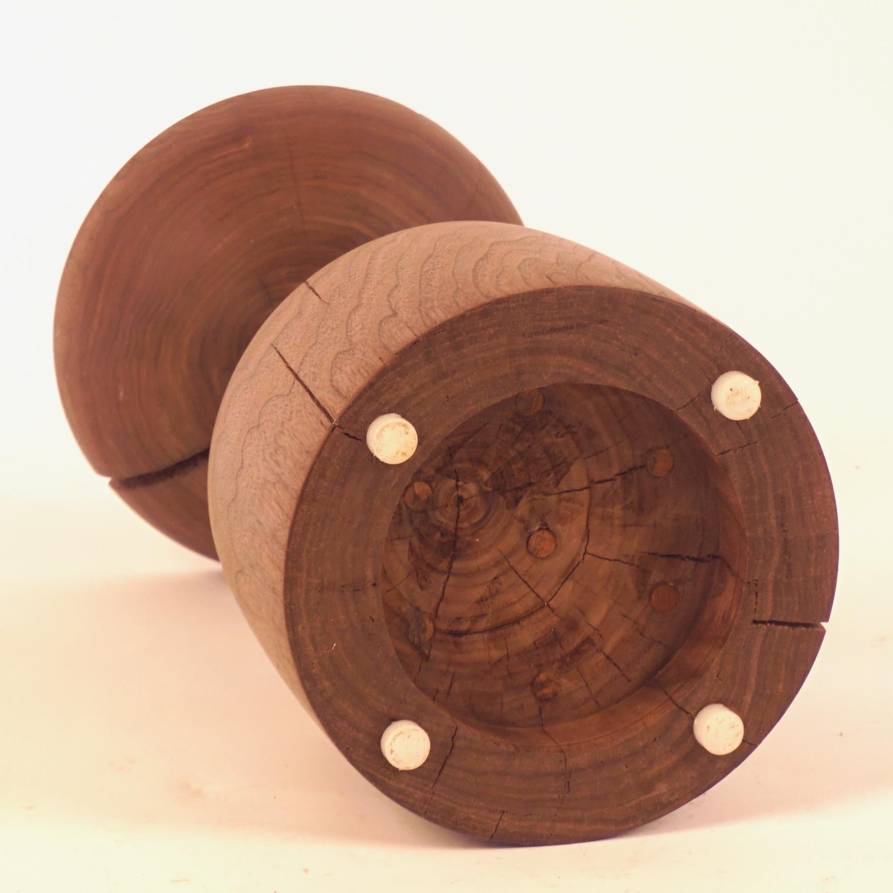 Minipedestal de madera torneada nº 6 en nogal Estadounidense en venta