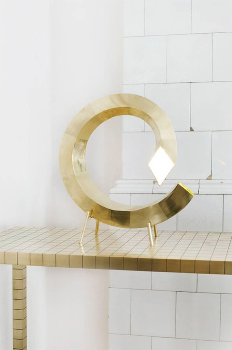 Turning into Gold Console, Rooms 1