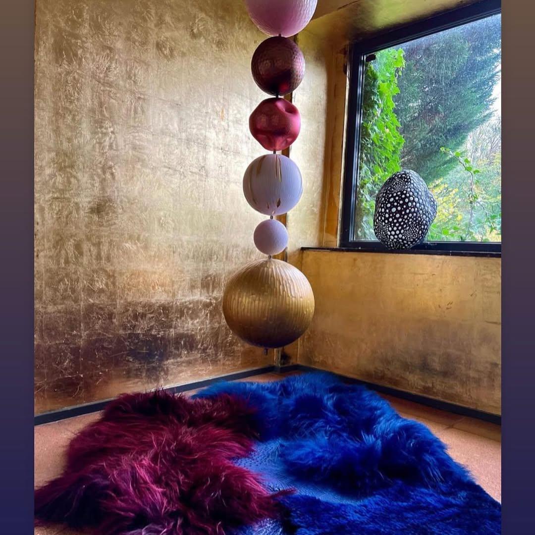 Organic Shape Hand-Dyed Turqoise & Cognac European Sheepskin Rug by Carine Boxy For Sale 2