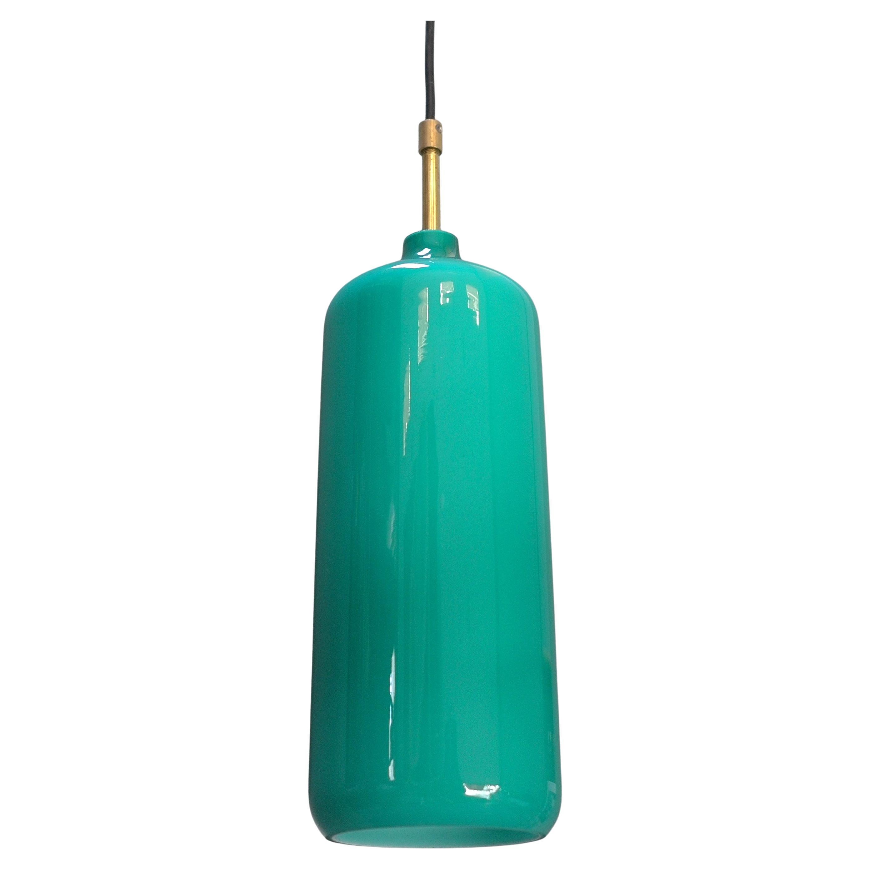 6x Lampes pendantes cylindriques en verre turquoise par Uno & Östen Kristiansson Suède 1960