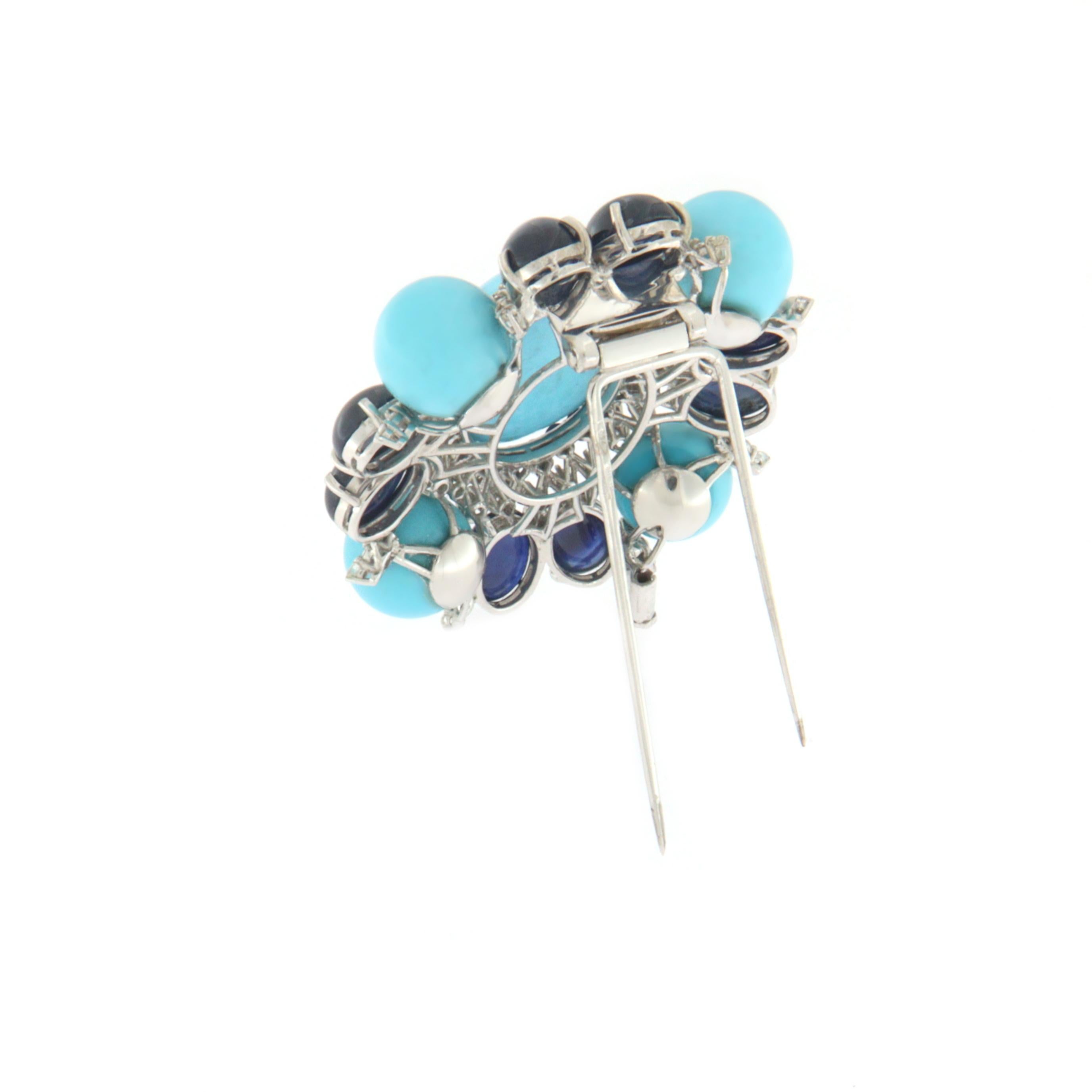 Brilliant Cut Turquoise 18 Karat White Gold Diamonds Sapphires Brooch For Sale