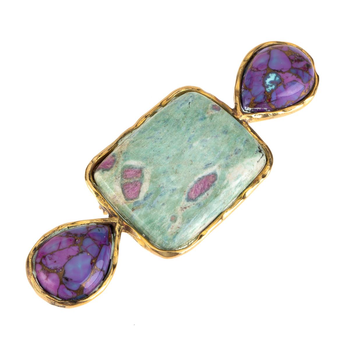 Turquoise in the rare violet color Amazonite Broches Linked in Bronze

All Giulia Colussi jewelry is new and has never been previously owned or worn. Each item will arrive at your door beautifully gift wrapped in our boxes, put inside an elegant