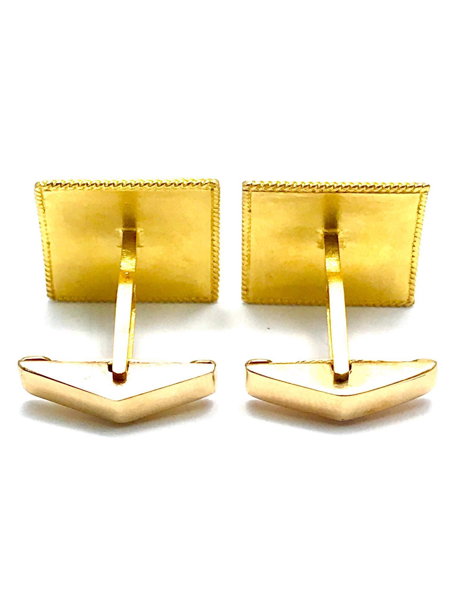 Women's or Men's Turquoise and 18 Karat Yellow Gold Cufflinks with a Toggle Back