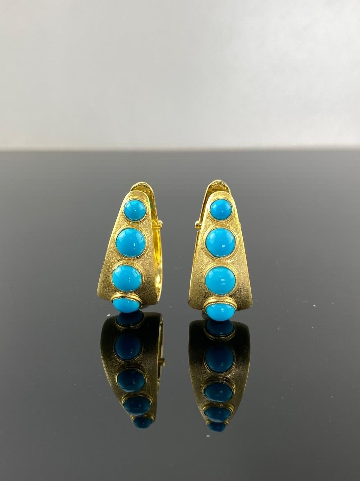 Cabochon Turquoise and 18K Yellow Gold Hoop Earrings For Sale