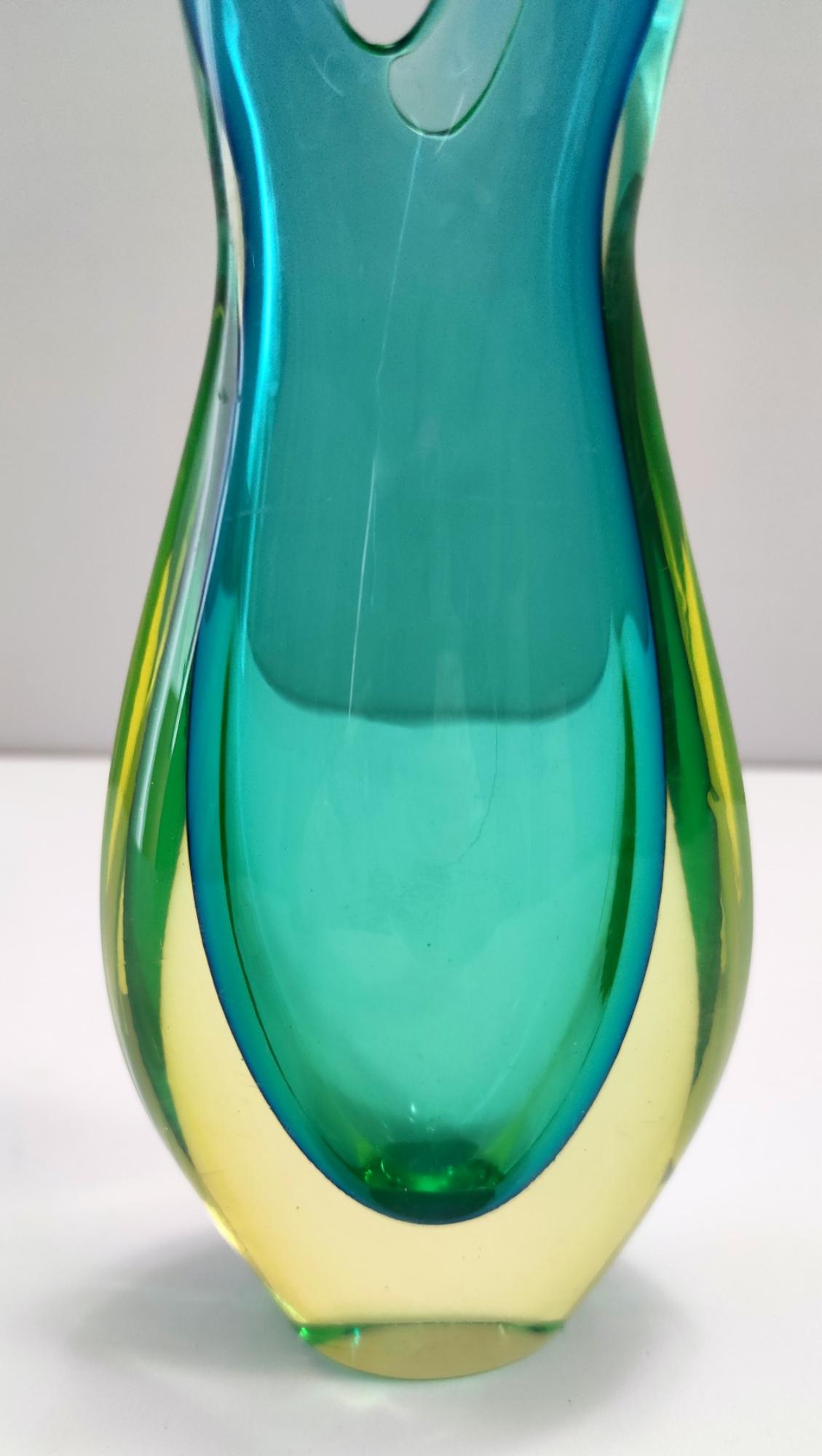 Turquoise and Chartreuse Sommerso Murano Glass Vase Ascribable to Cenedese, 1950 5