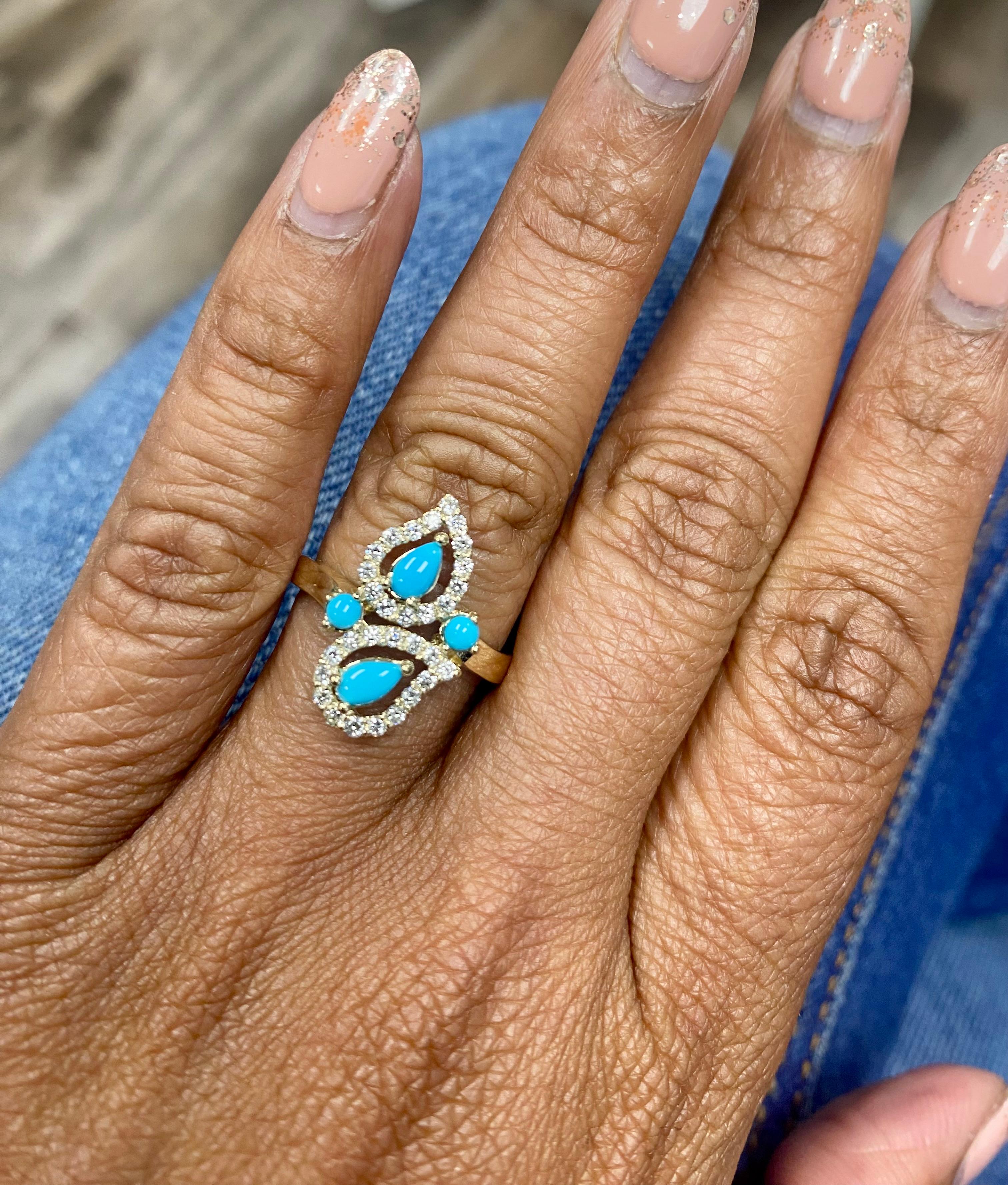 Turquoise and Diamond 14 Karat Yellow Gold Cocktail Ring For Sale 1