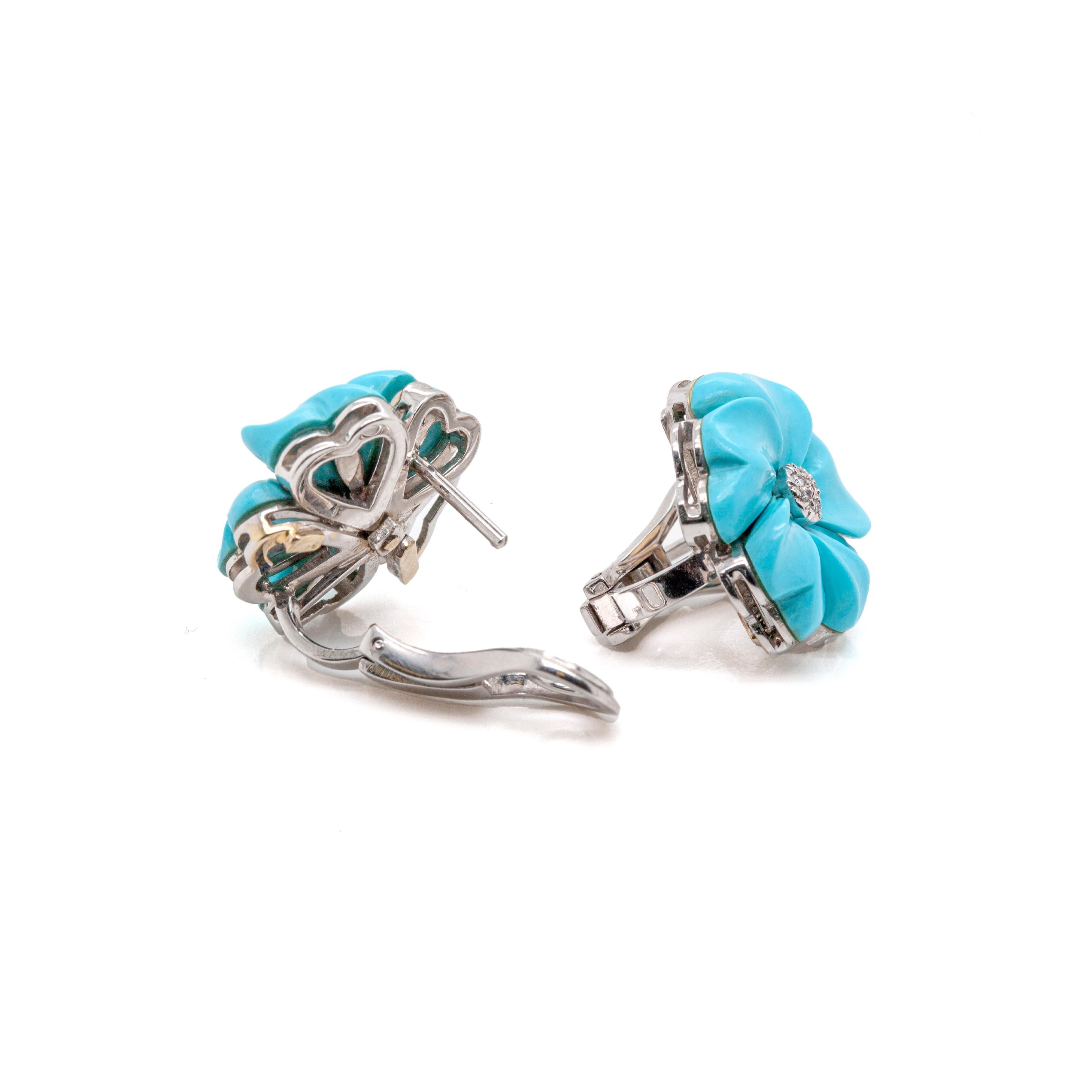 Adorn your ears with this charming pair of stud earrings made of hand-carved natural turquoise, white diamonds and 18 carat white gold.

Each earring features a wonderful meticulously hand carved turquoise flower expertly mounted in an 18 carat