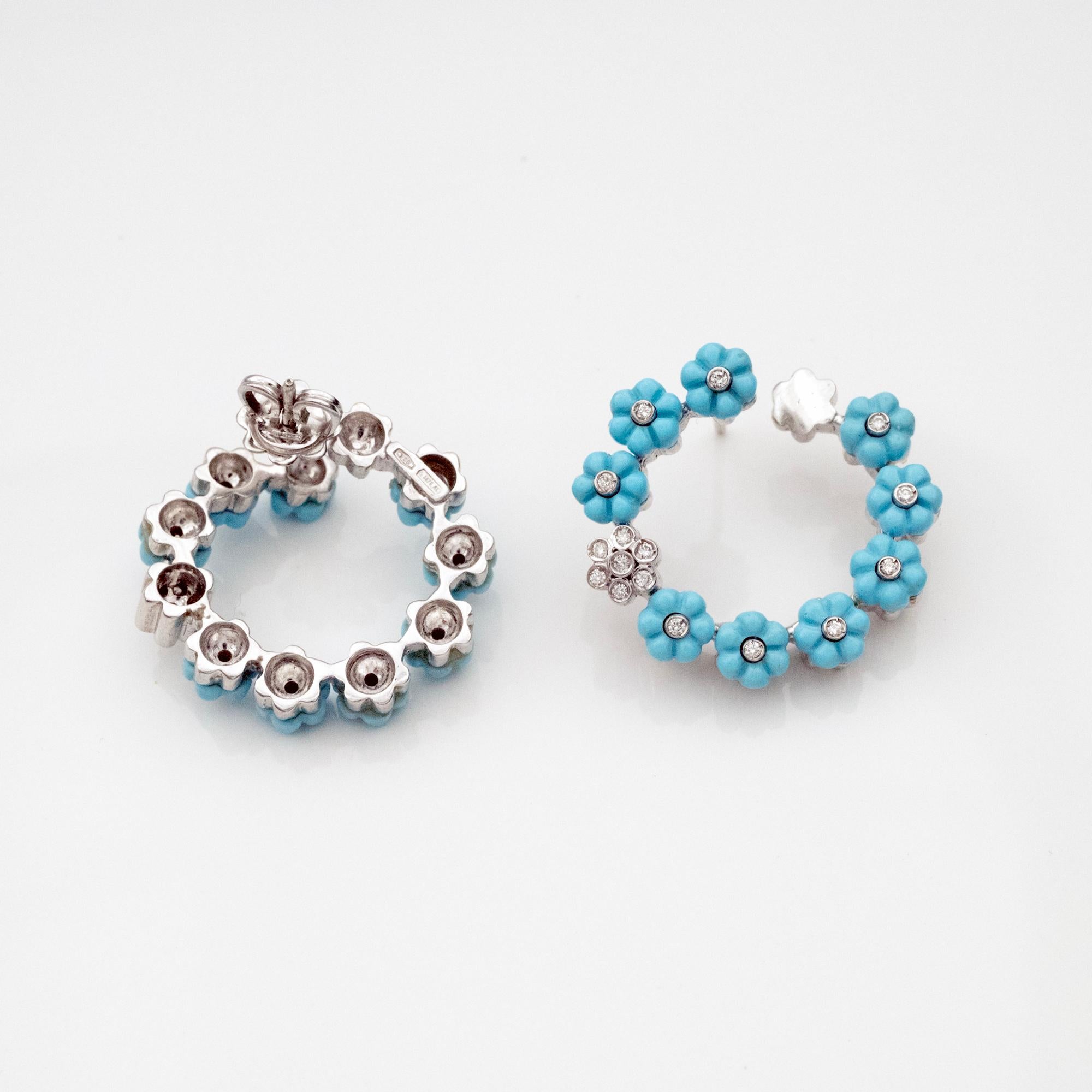 Boucle d'oreille florale en or blanc 18K avec turquoise et diamant Pour femmes en vente