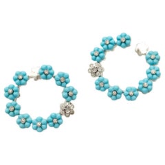 Boucle d'oreille florale en or blanc 18K avec turquoise et diamant