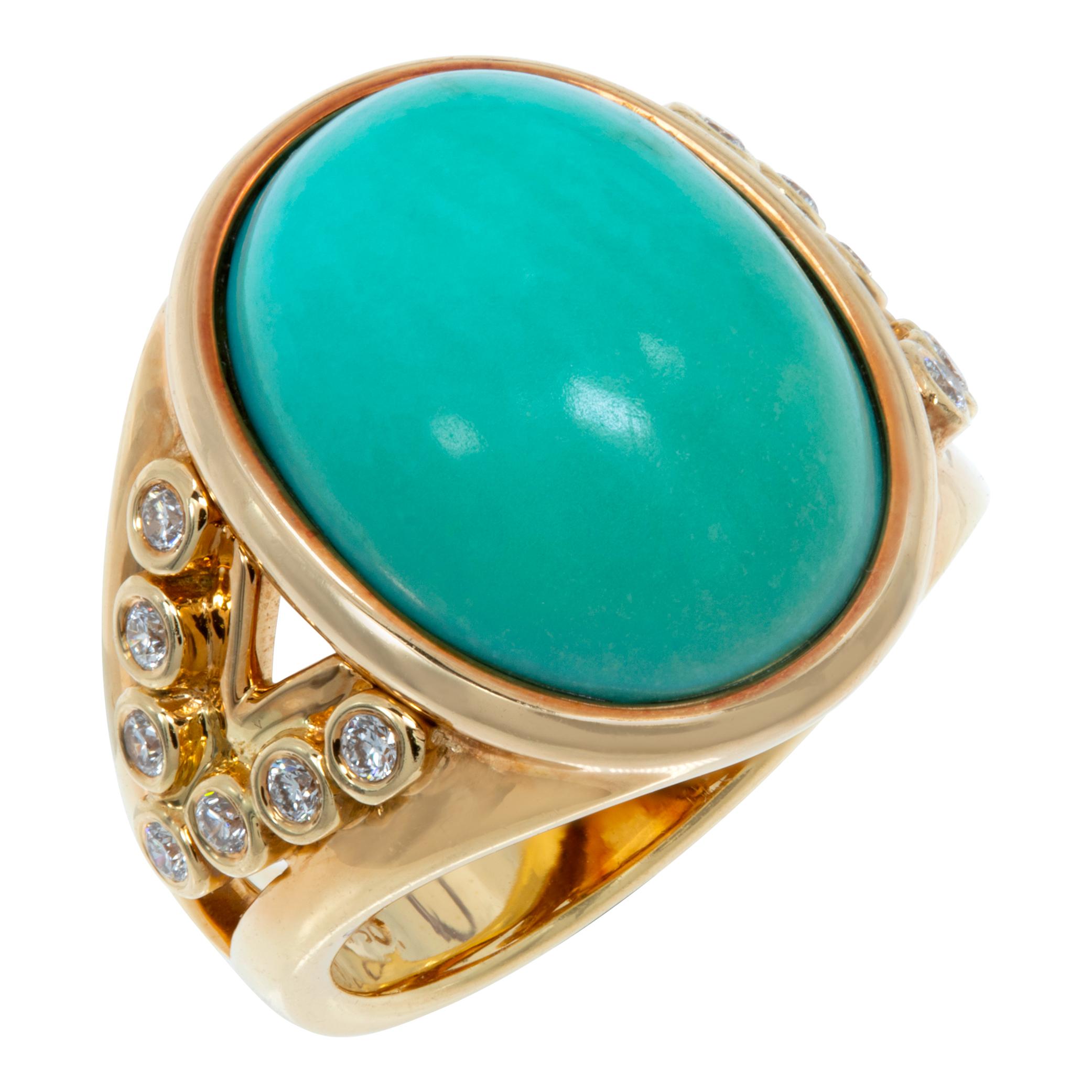 Turquoise and diamond 18k yellow gold ring In Excellent Condition For Sale In Surfside, FL